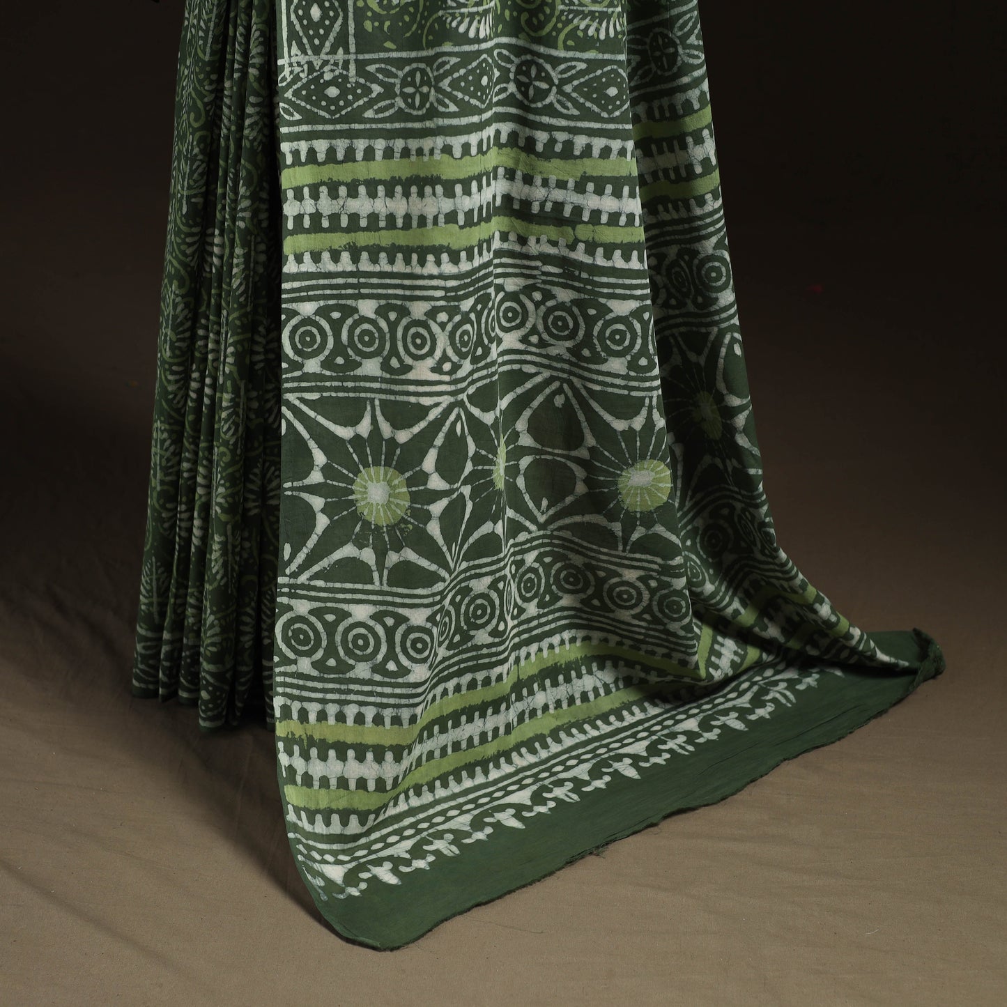 Hand block pure mul cotton batik print saree 21