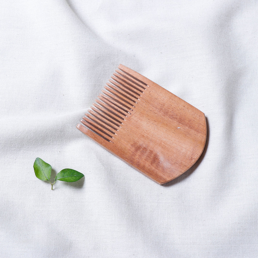 Handcarved Natural Neem Wood Comb (Small) Online in India