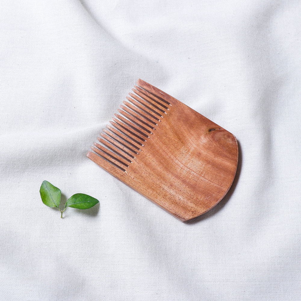 Handcarved Natural Neem Wood Comb (Small) Online in India