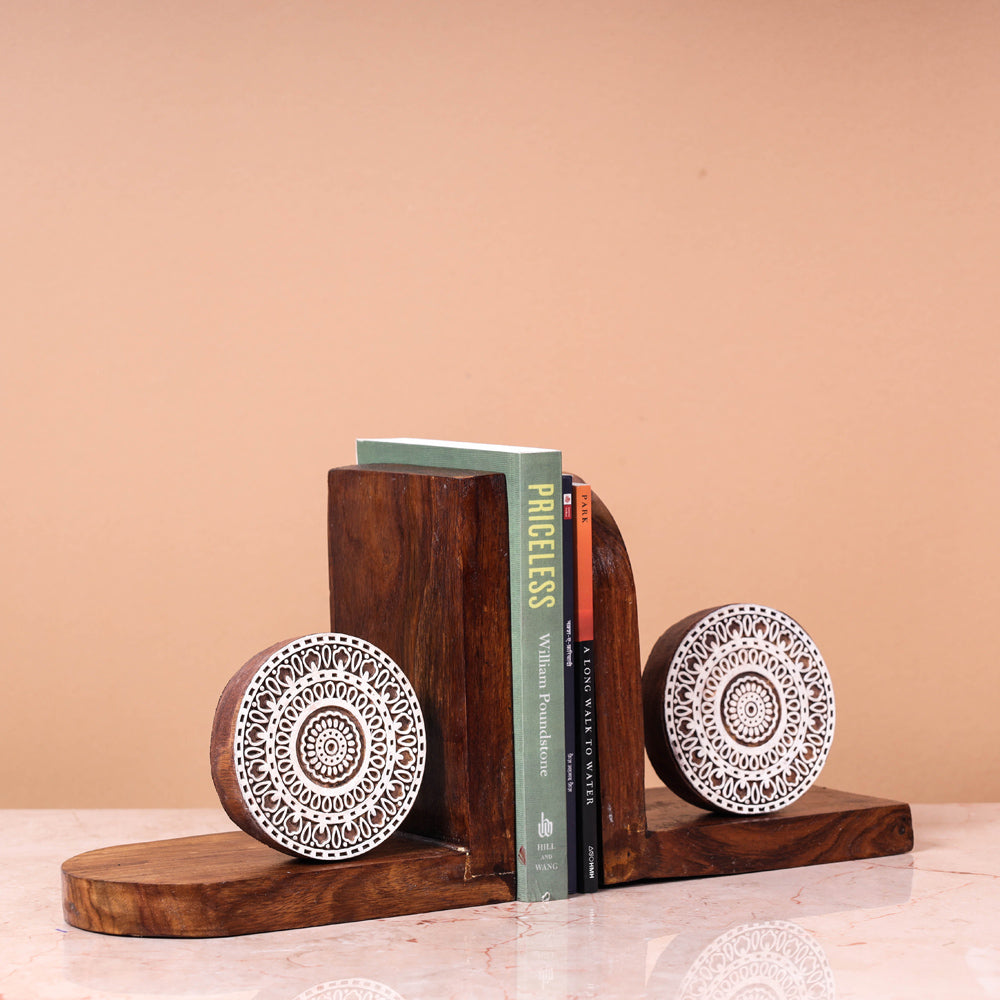 Handcarved Natural Sheesham Wood Bookend (Set of 2) Online in India l iTokri.com