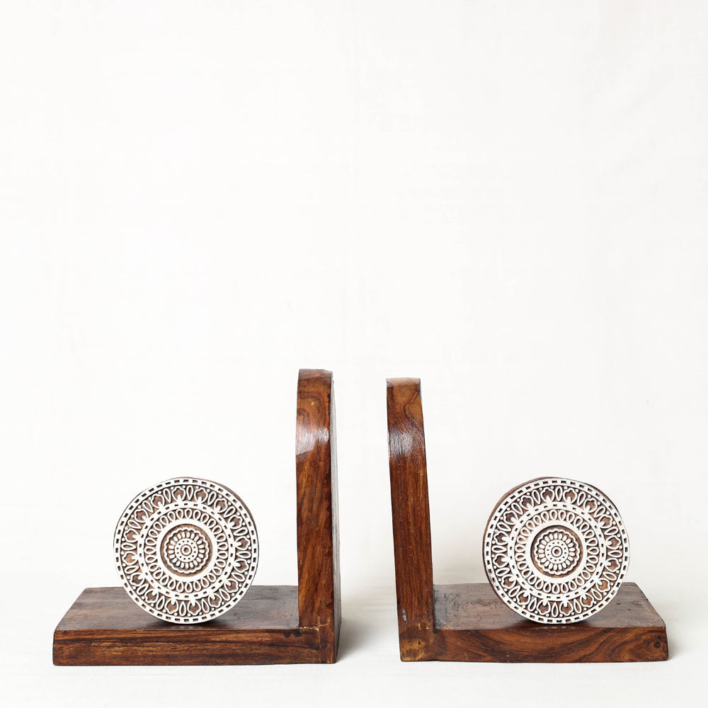 Handcarved Natural Sheesham Wood Bookend (Set of 2) Online in India l iTokri.com