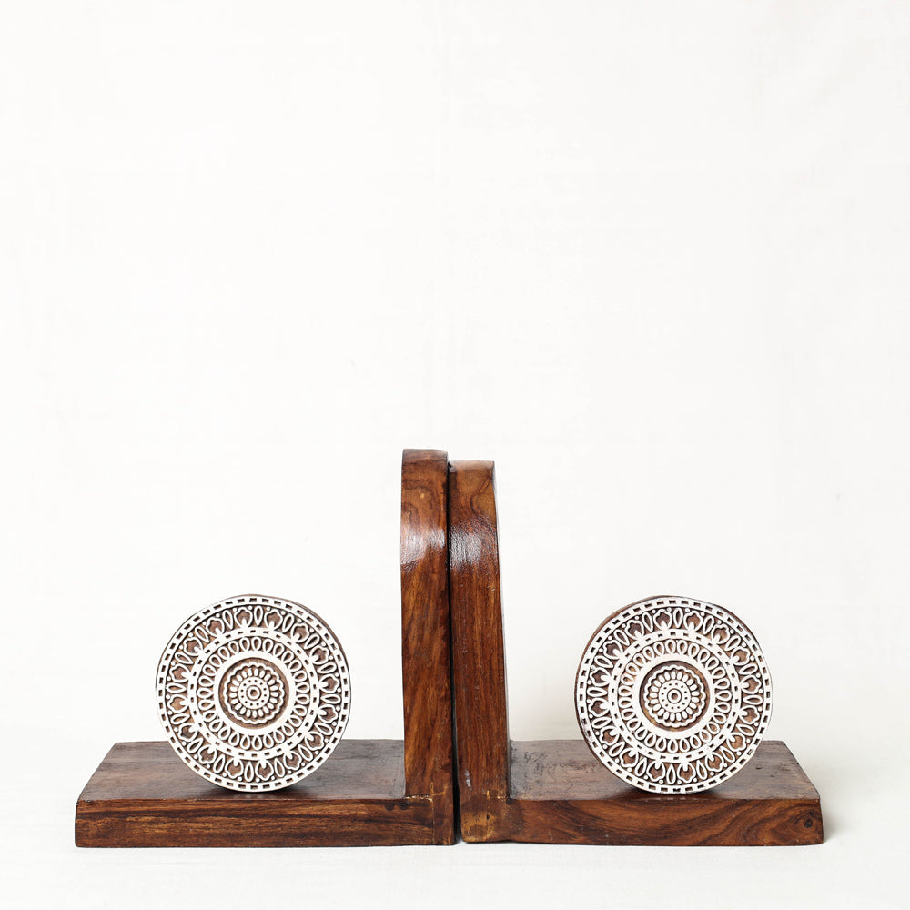 Handcarved Natural Sheesham Wood Bookend (Set of 2) Online in India l iTokri.com