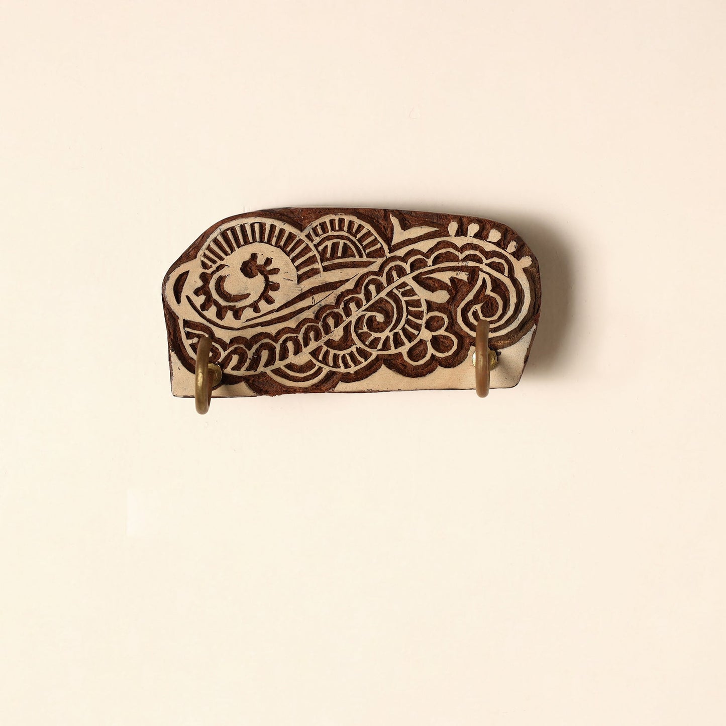 Hand Carved Sheesham Wood Block Key Hanger ( 2 pegs) Online in India l iTokri.com