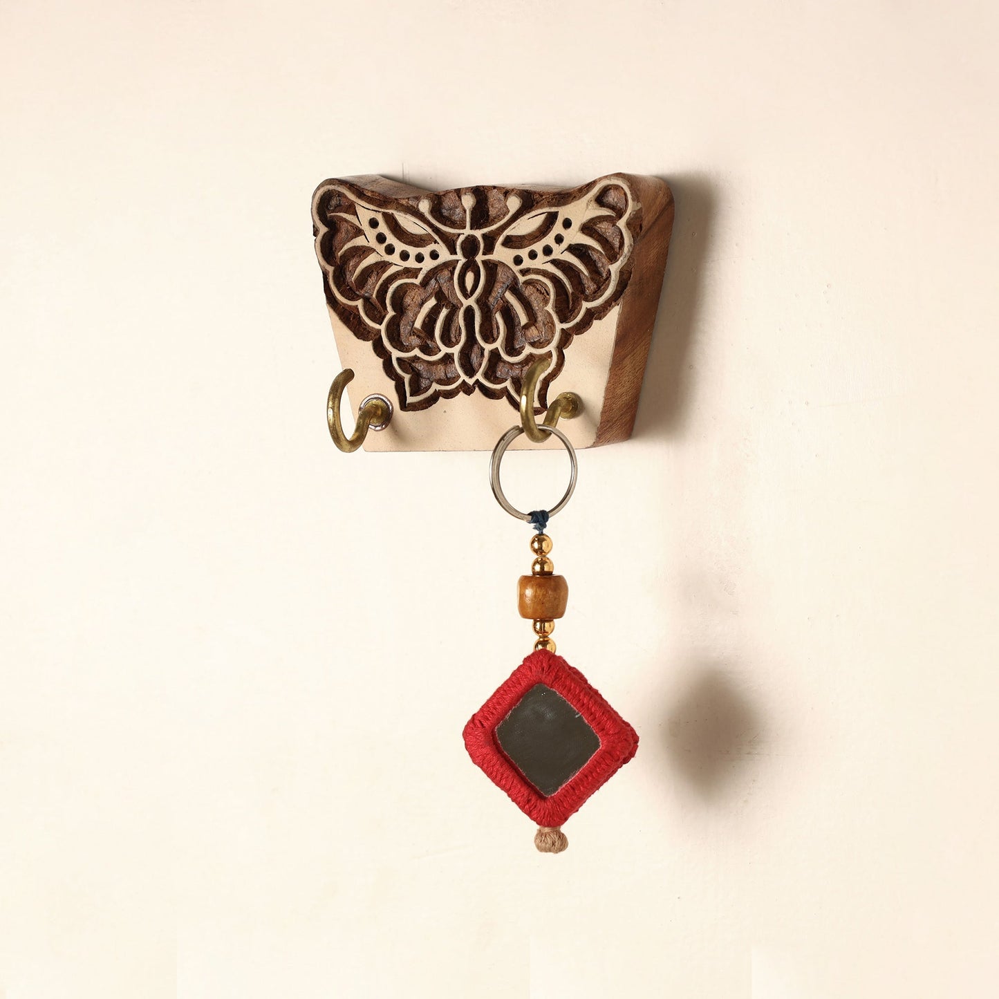 Hand Carved Sheesham Wood Block Key Hanger ( 2 pegs) Online in India l iTokri.com