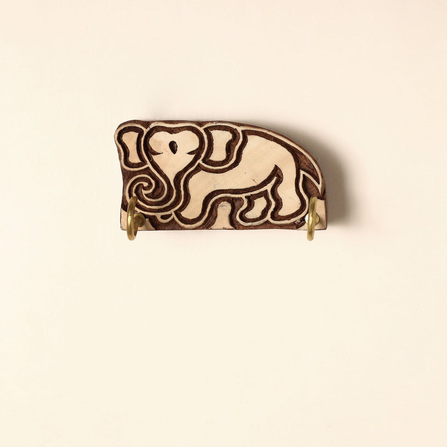 Hand Carved Sheesham Wood Block Key Hanger ( 2 pegs) Online in India l iTokri.com