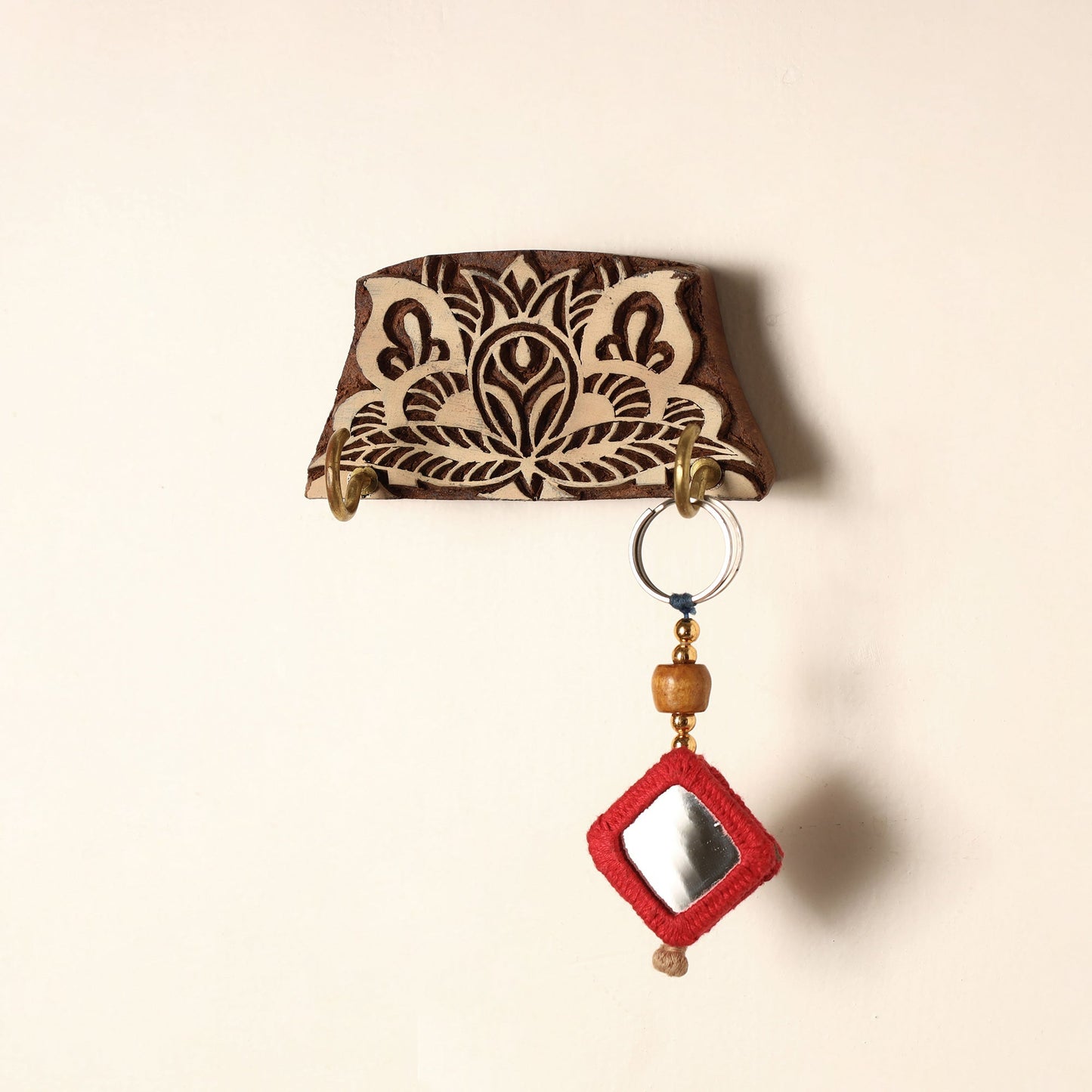 Hand Carved Sheesham Wood Block Key Hanger ( 2 pegs) Online in India l iTokri.com