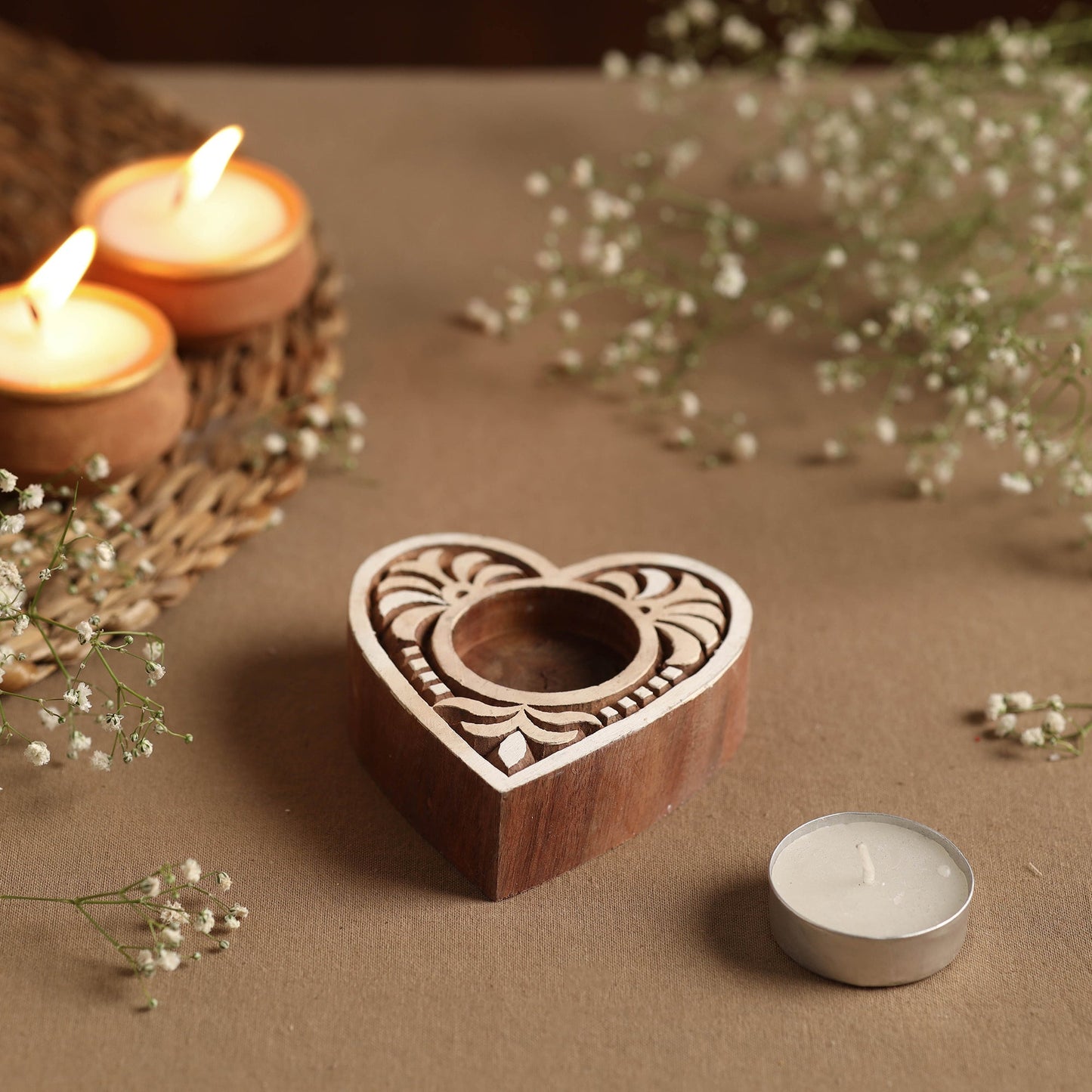 Hand Carved Sheesham Wood Block Tealight Candle Holder Online in India l iTokri.com