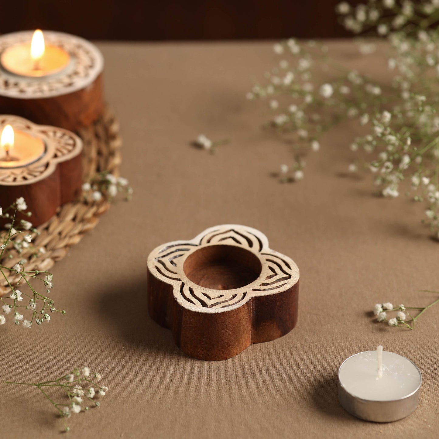 Hand Carved Sheesham Wood Block Tealight Candle Holder Online in India l iTokri.com