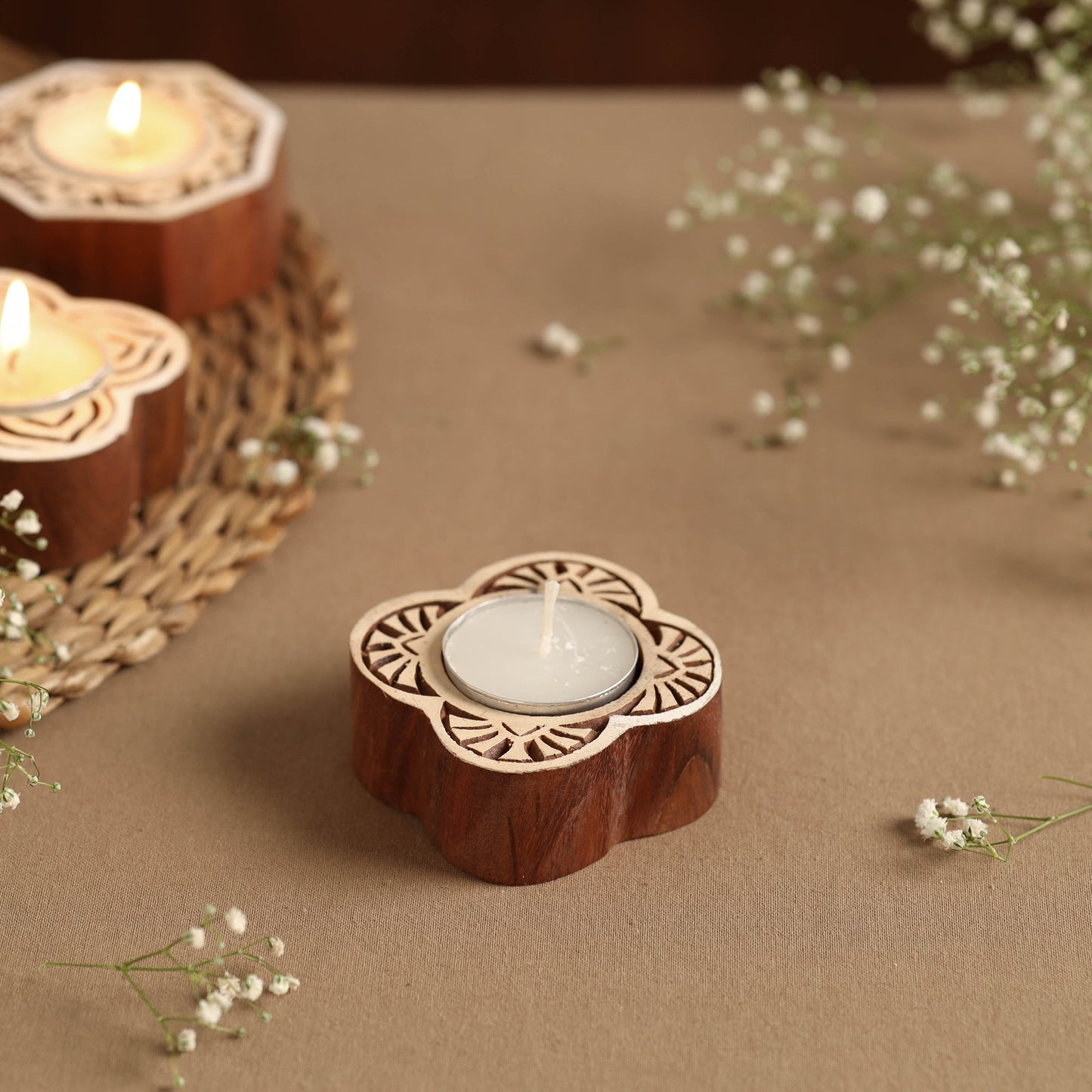 Hand Carved Sheesham Wood Block Tealight Candle Holder Online in India l iTokri.com