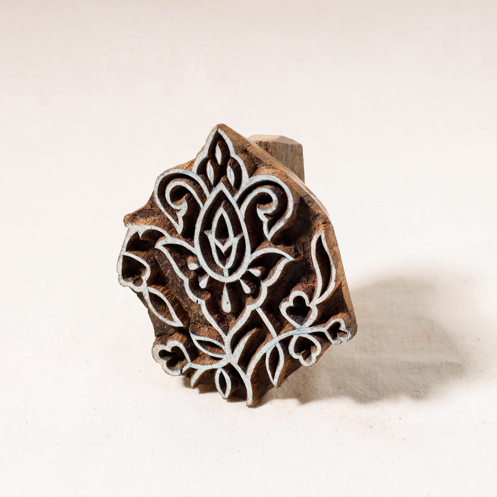 Hand-carved Teak Wood Block Online in India l iTokri.com