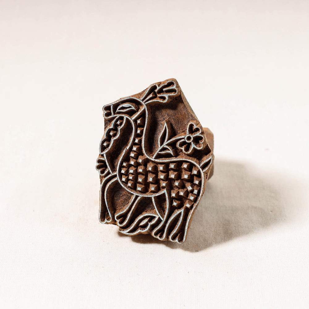 Hand-carved Teak Wood Block Online in India l iTokri.com