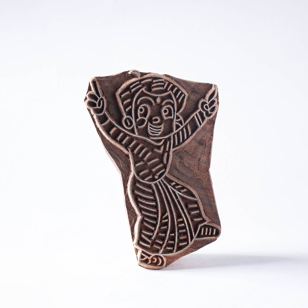 Hand-carved Teak Wood Block Online in India l iTokri.com