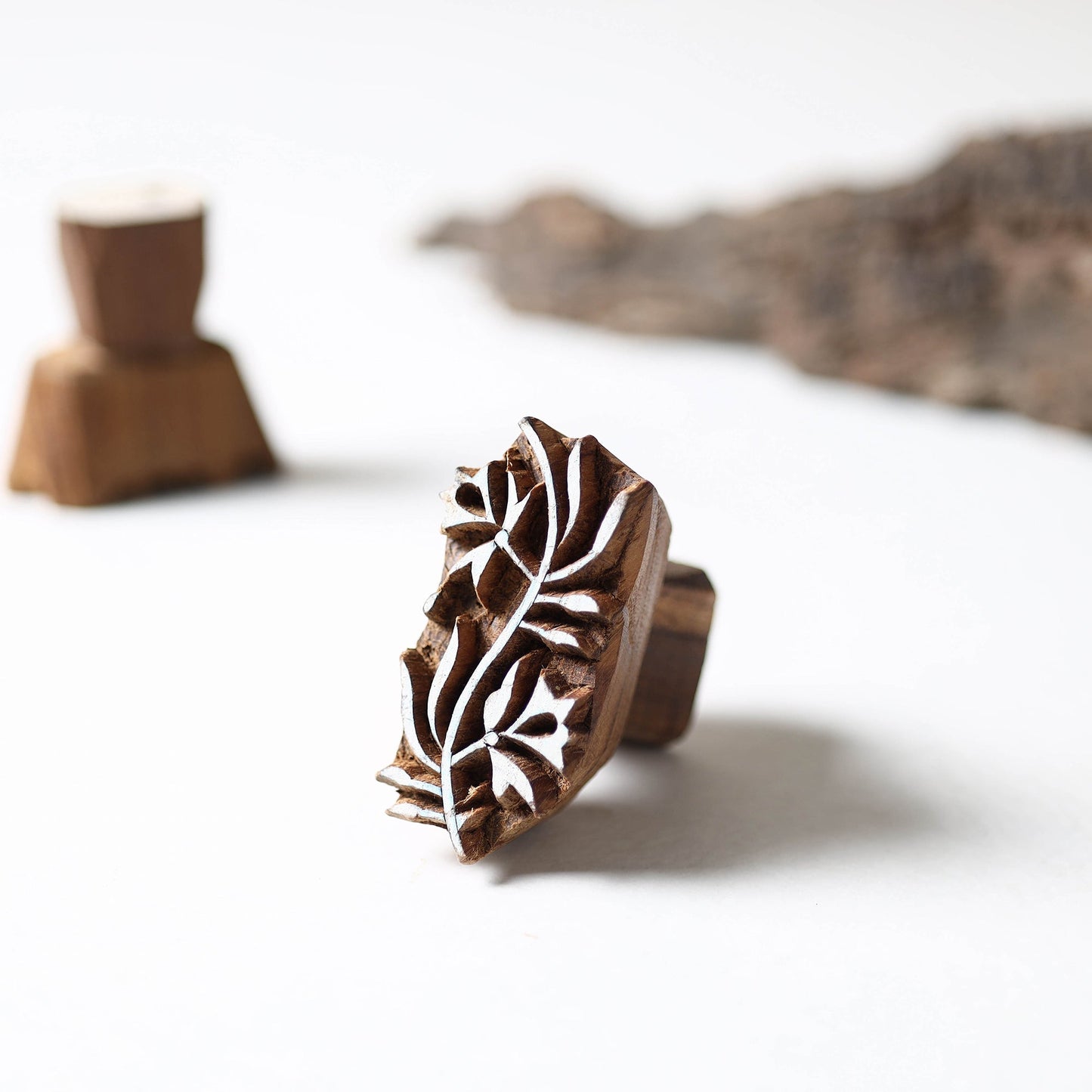 Hand-carved Teak Wood Block by Gangadhar Online in India l iTokri.com