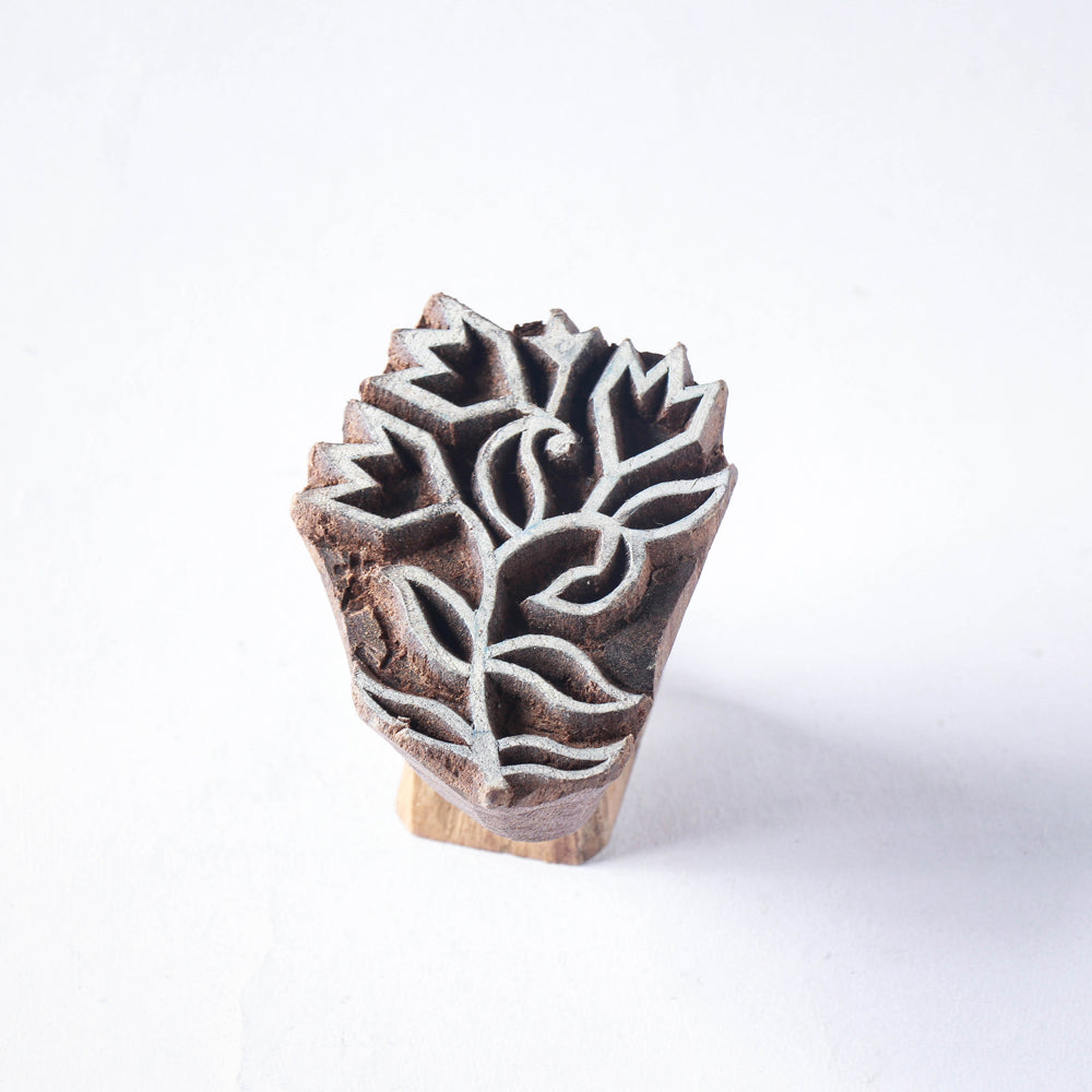 Hand-carved Teak Wood Block Online in India l iTokri.com