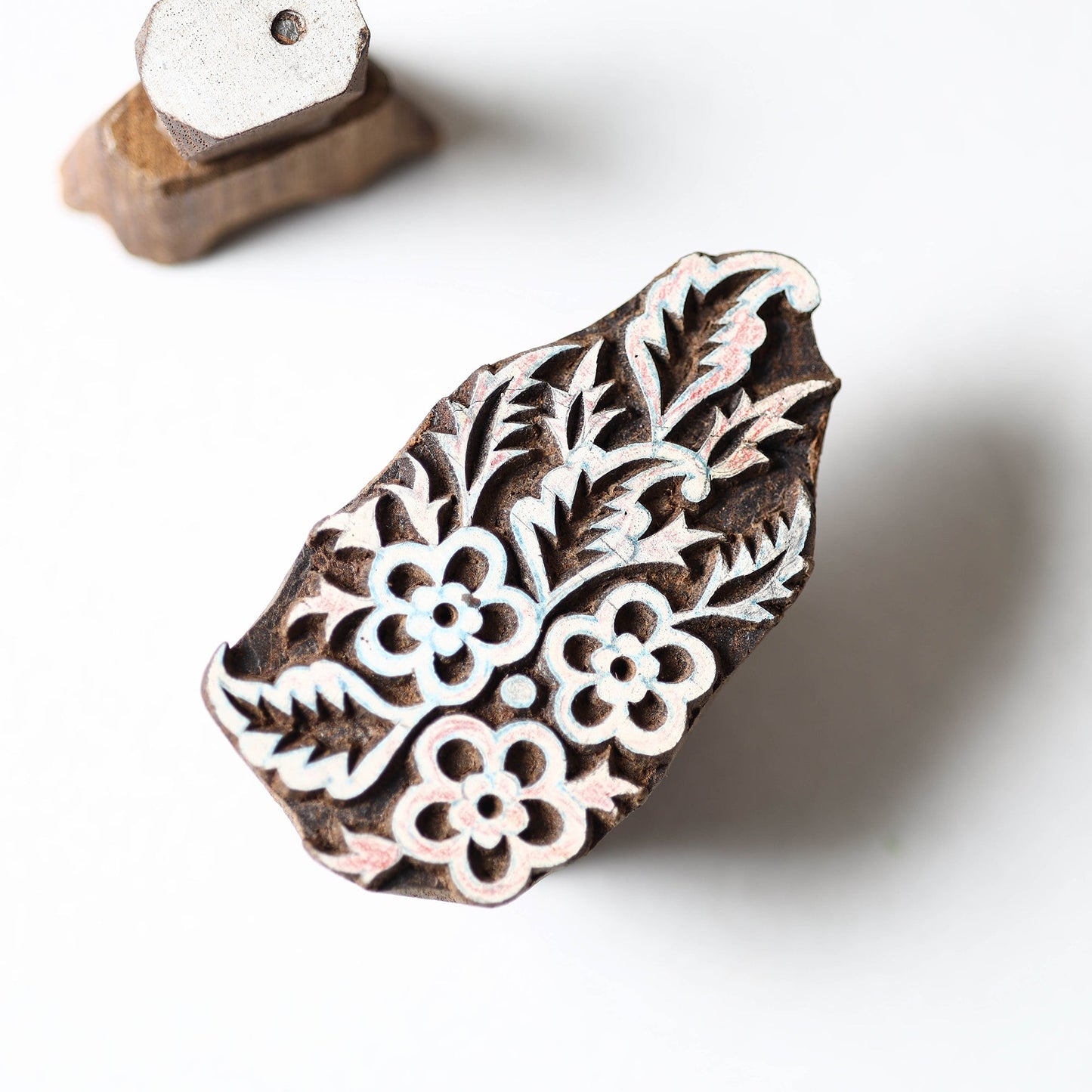 Hand-carved Teak Wood Block by Gangadhar Online in India l iTokri.com