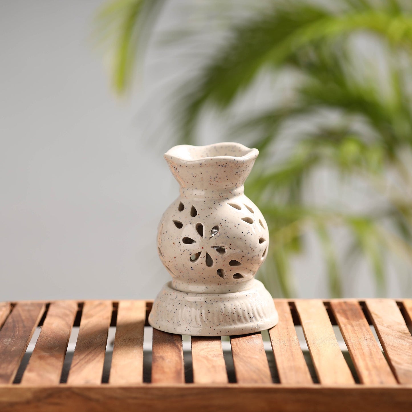 Handcrafted Ceramic Electrical Aroma Diffuser