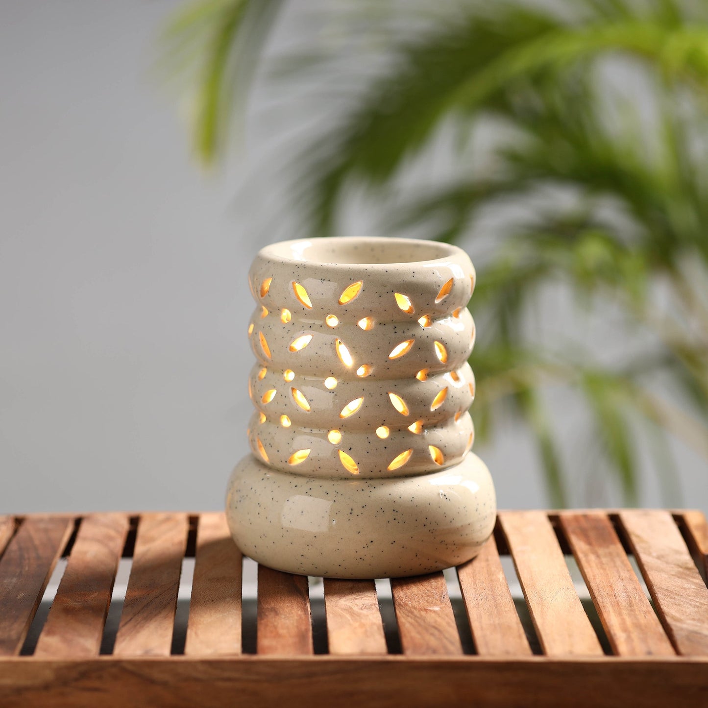 Handcrafted Ceramic Electrical Aroma Diffuser