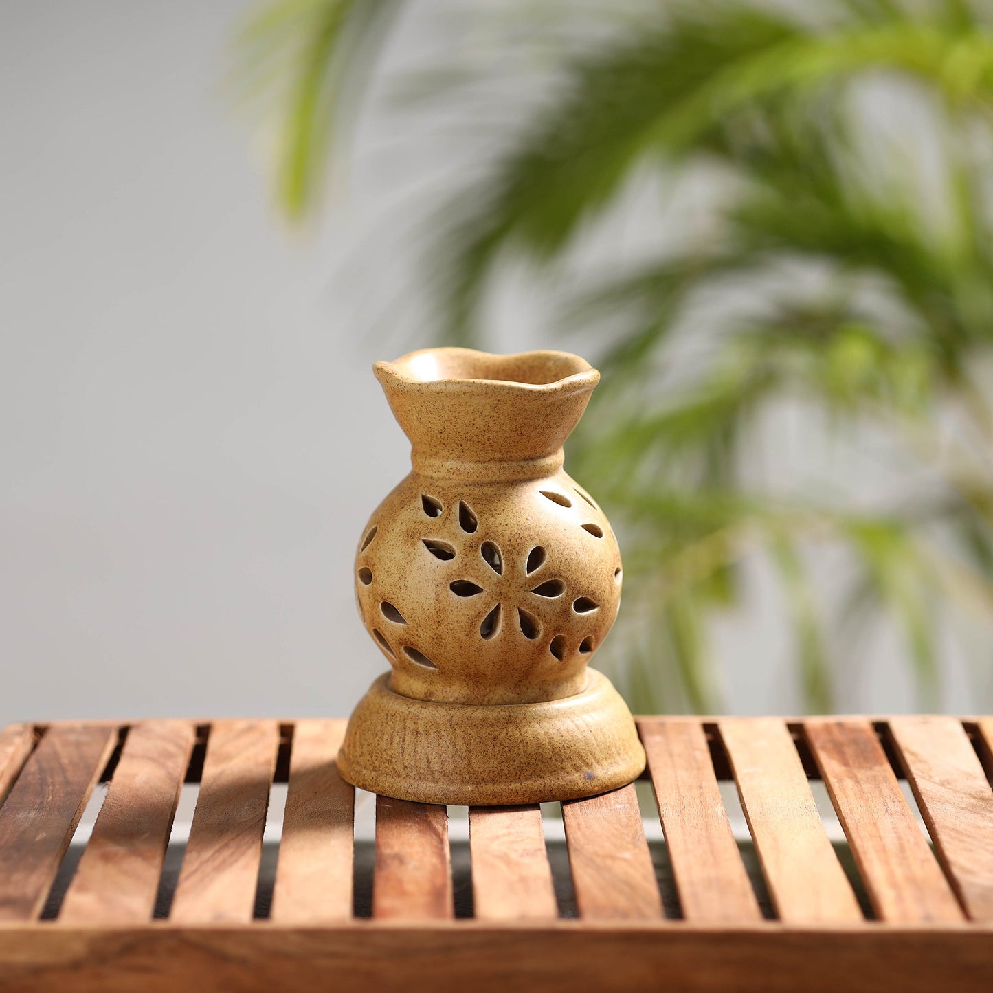 Handcrafted Ceramic Electrical Aroma Diffuser