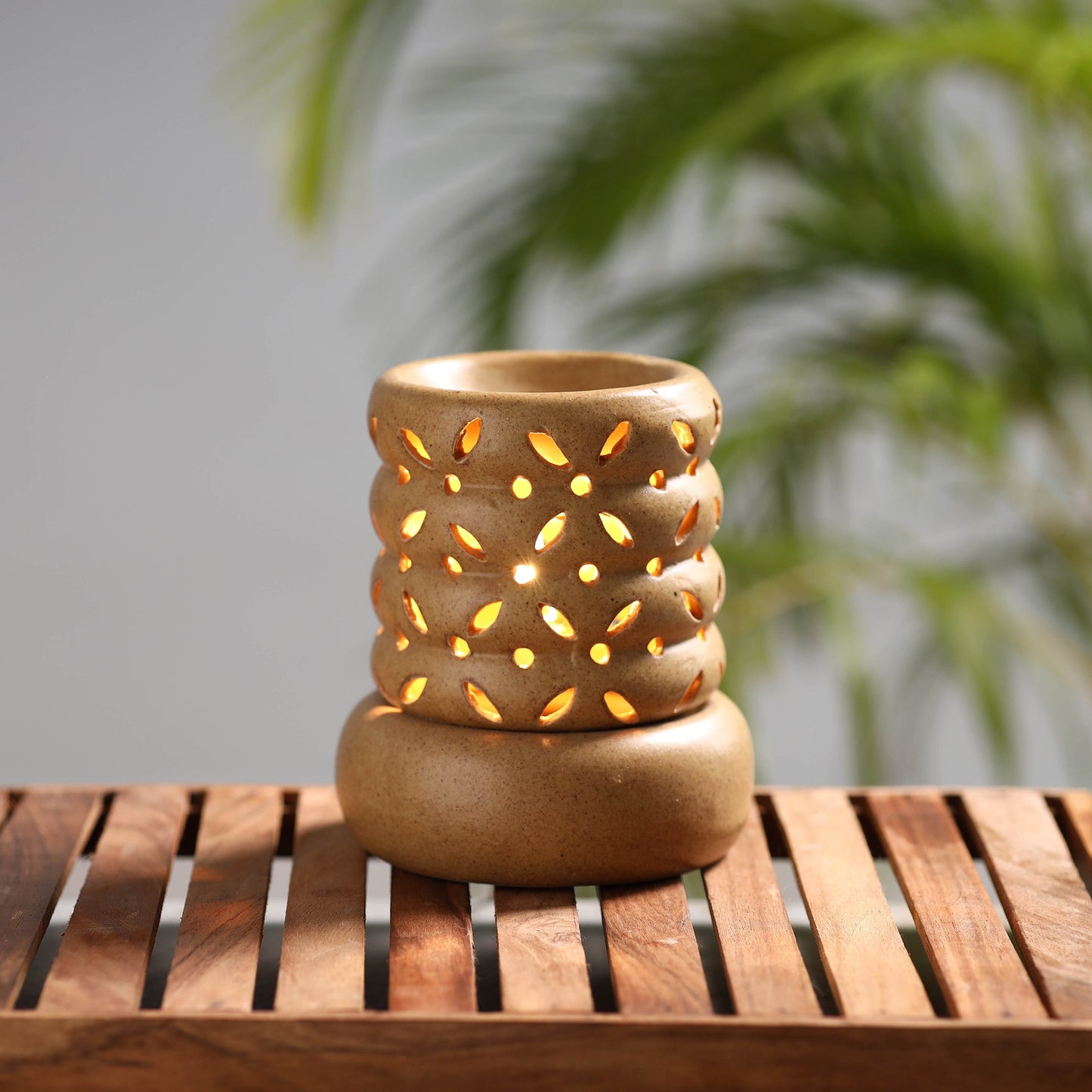 Handcrafted Ceramic Electrical Aroma Diffuser