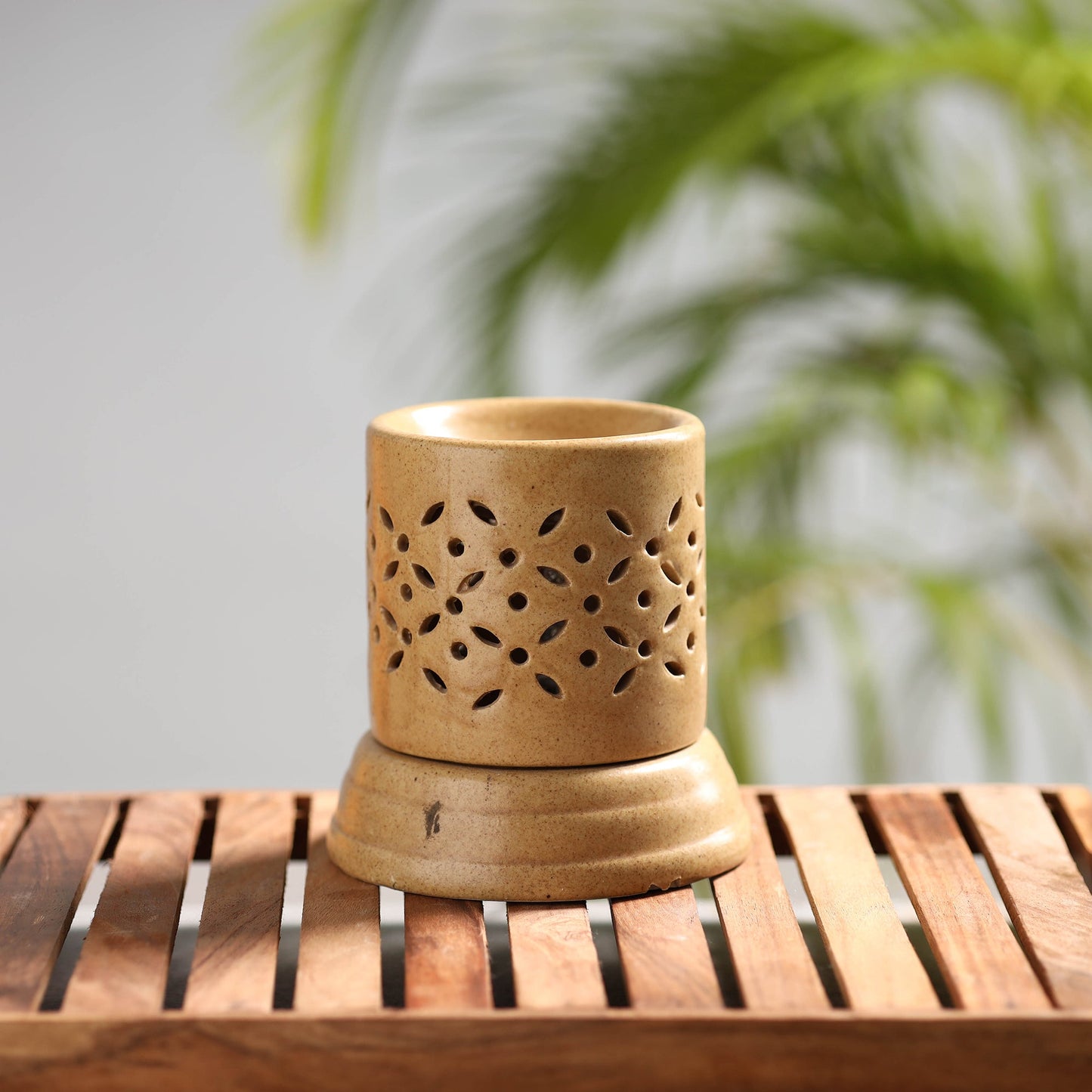 Handcrafted Ceramic Electrical Aroma Diffuser