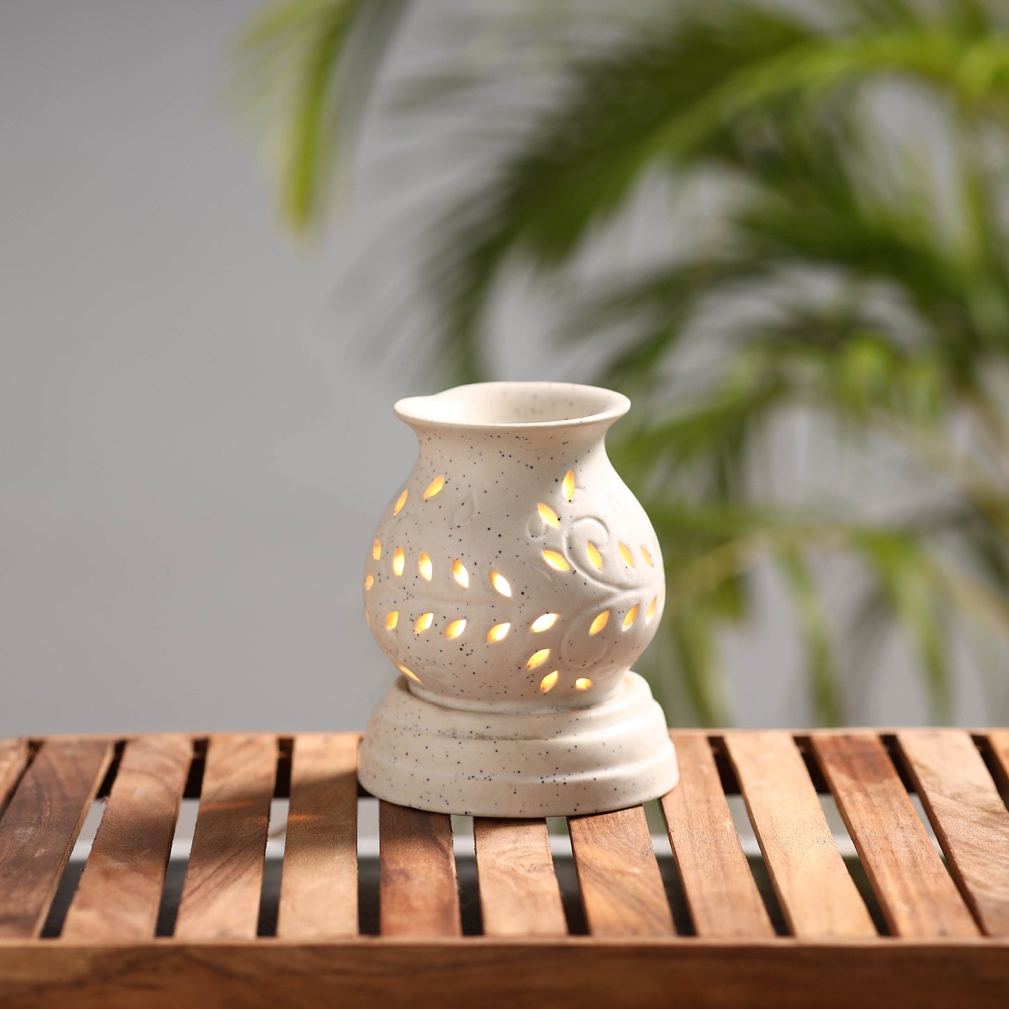 Handcrafted Ceramic Electrical Aroma Diffuser