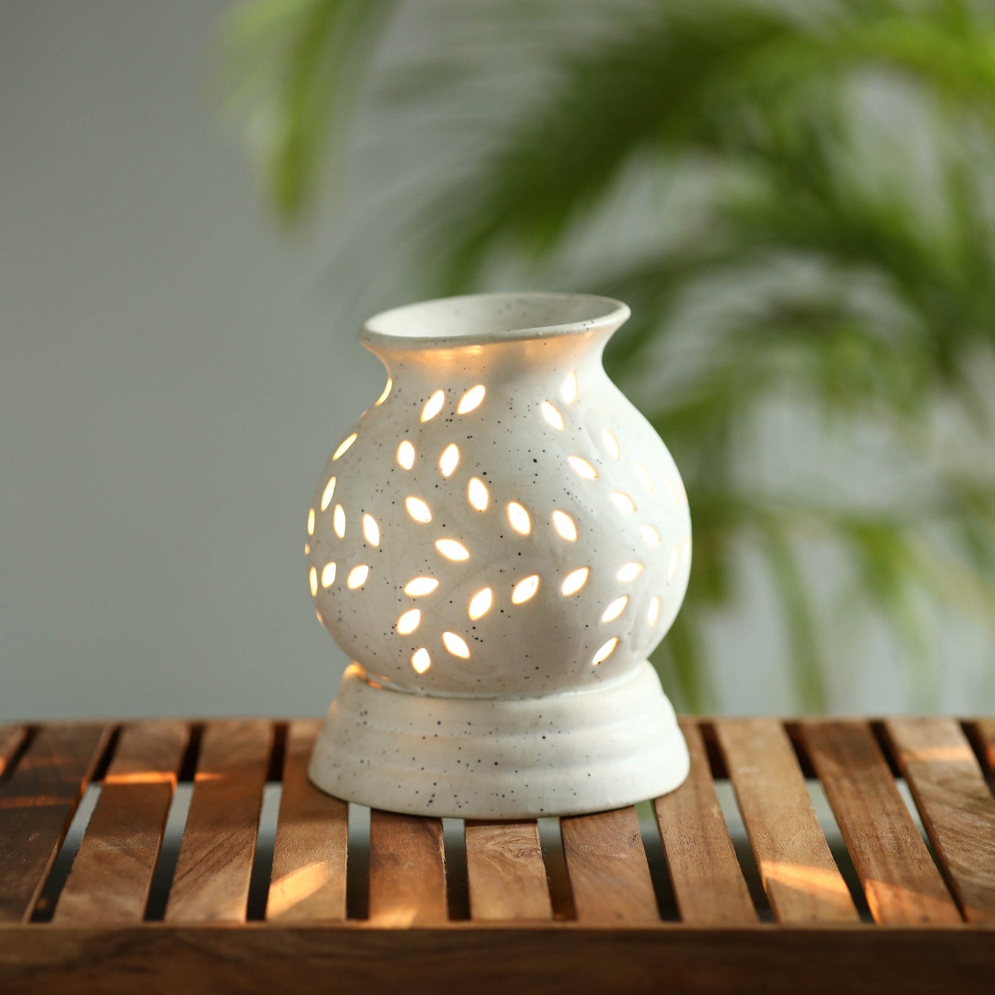 Handcrafted Ceramic Electrical Aroma Diffuser