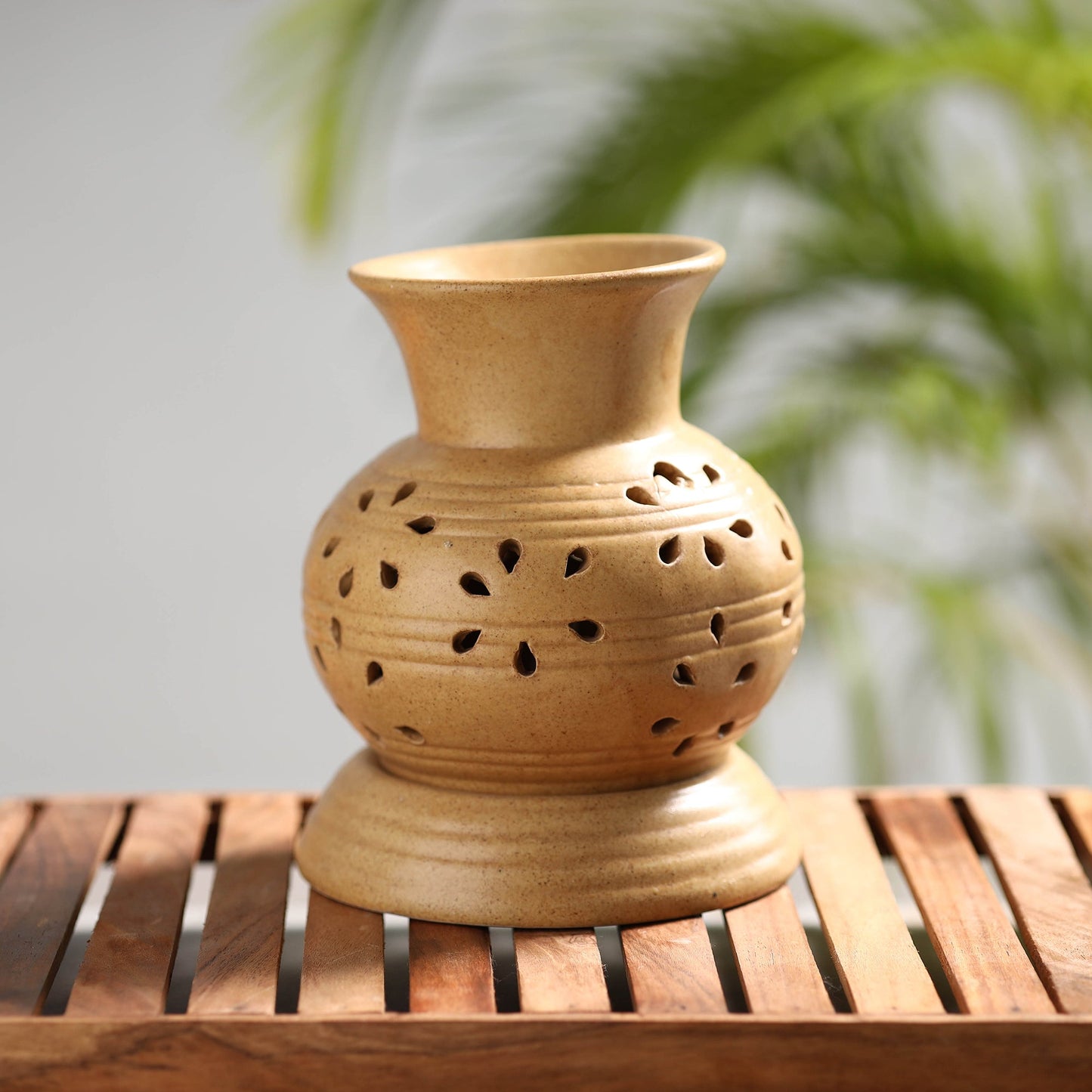 Handcrafted Ceramic Electrical Aroma Diffuser