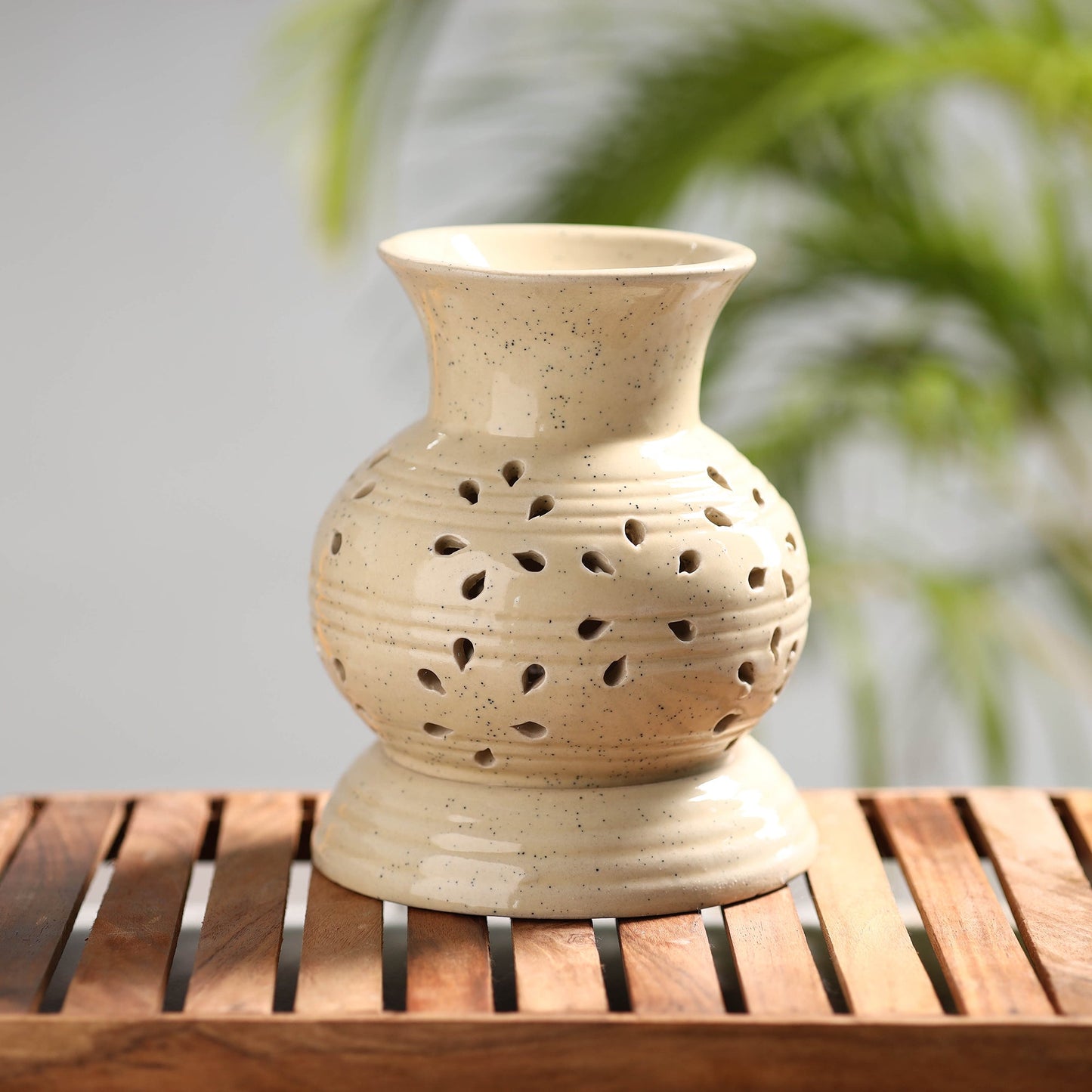 Handcrafted Ceramic Electrical Aroma Diffuser