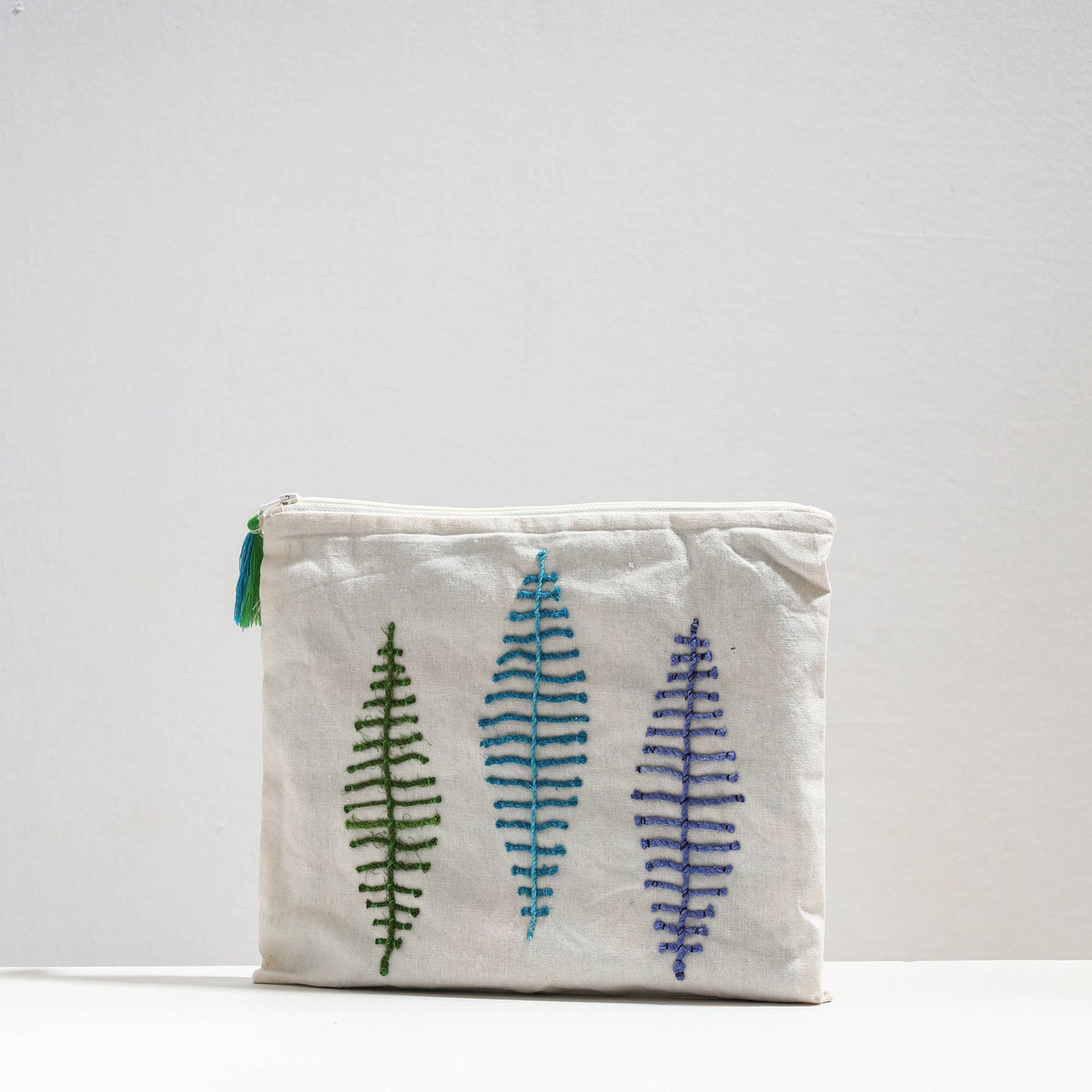 Handcrafted Cotton Recycled Leaf Design Tablet Pouch