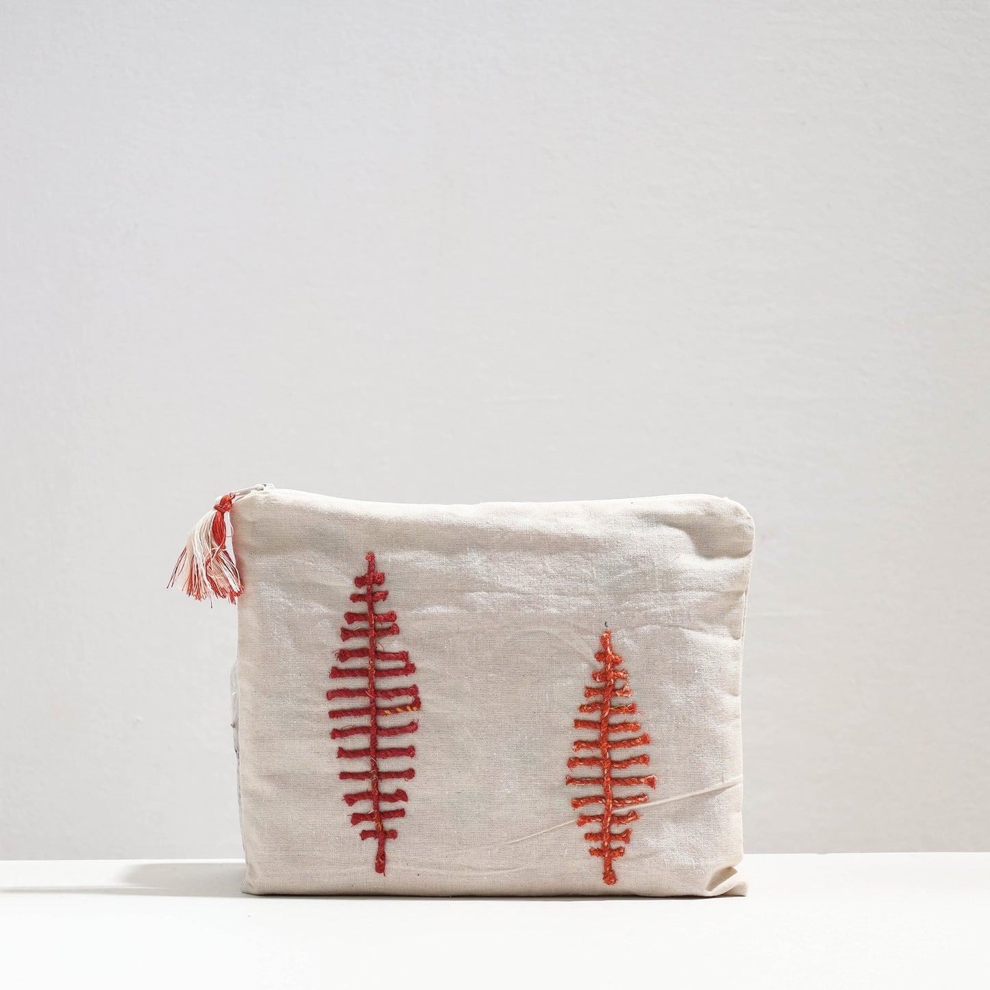 Handcrafted Cotton Recycled Leaf Design Tablet Pouch