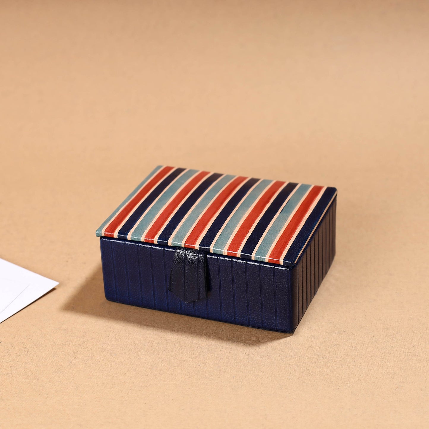 Handcrafted Embossed Leather Card Holder 01