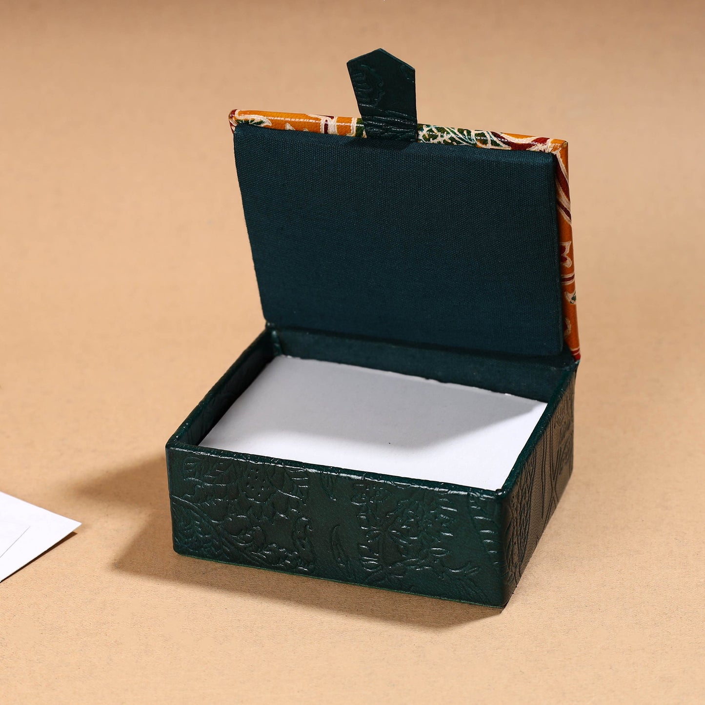 Handcrafted Embossed Leather Card Holder 02