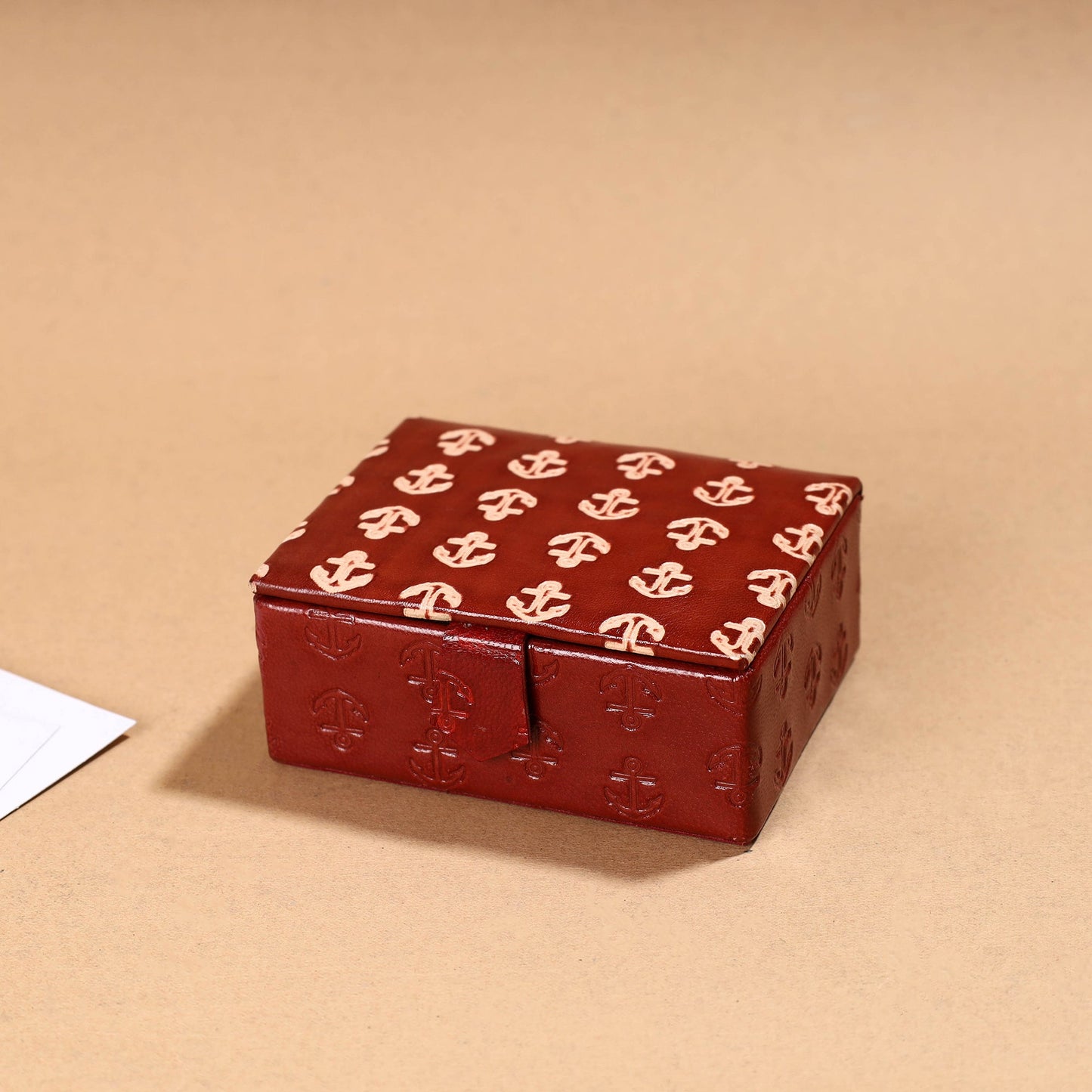 Handcrafted Embossed Leather Card Holder 04