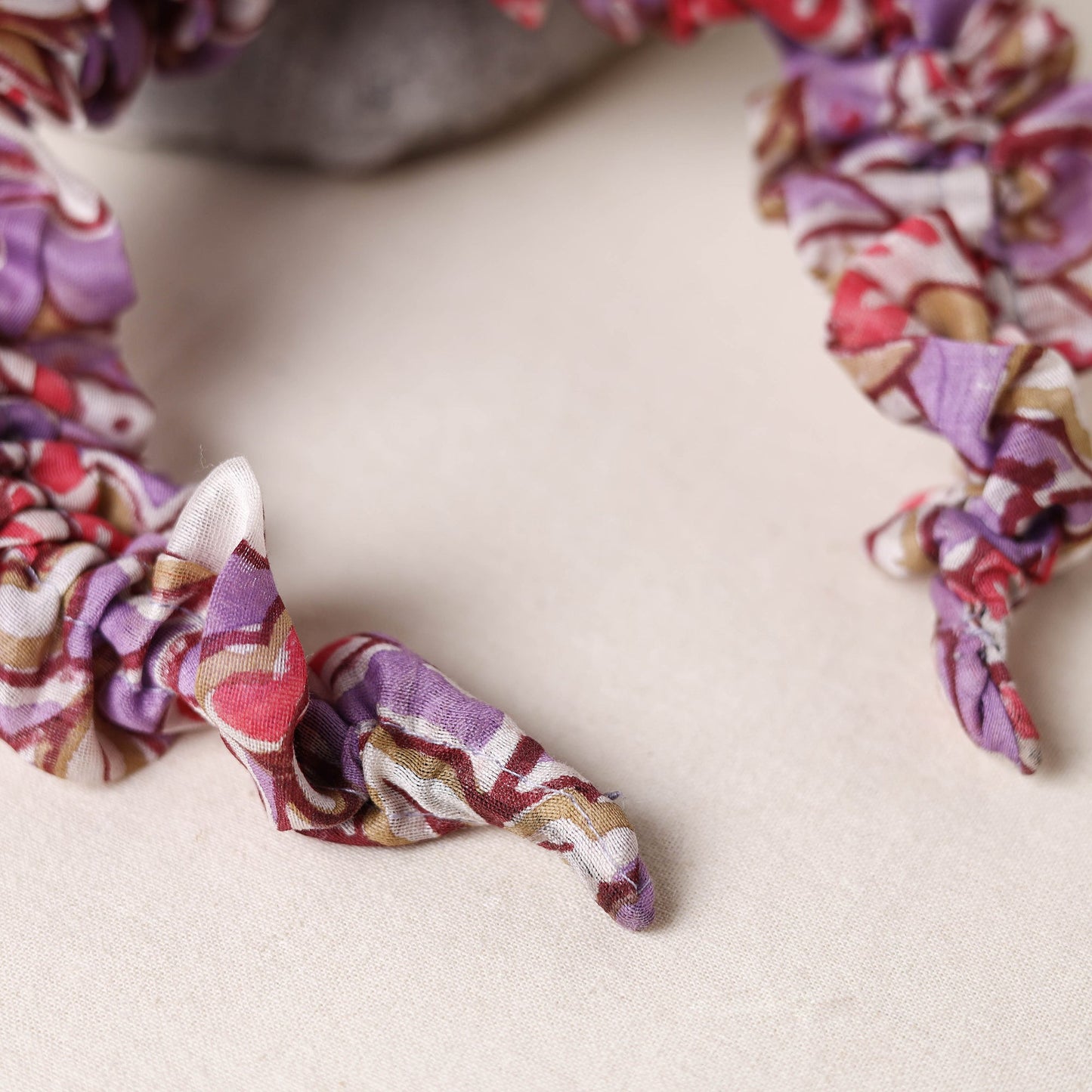 Handcrafted fab artwork hair band 24