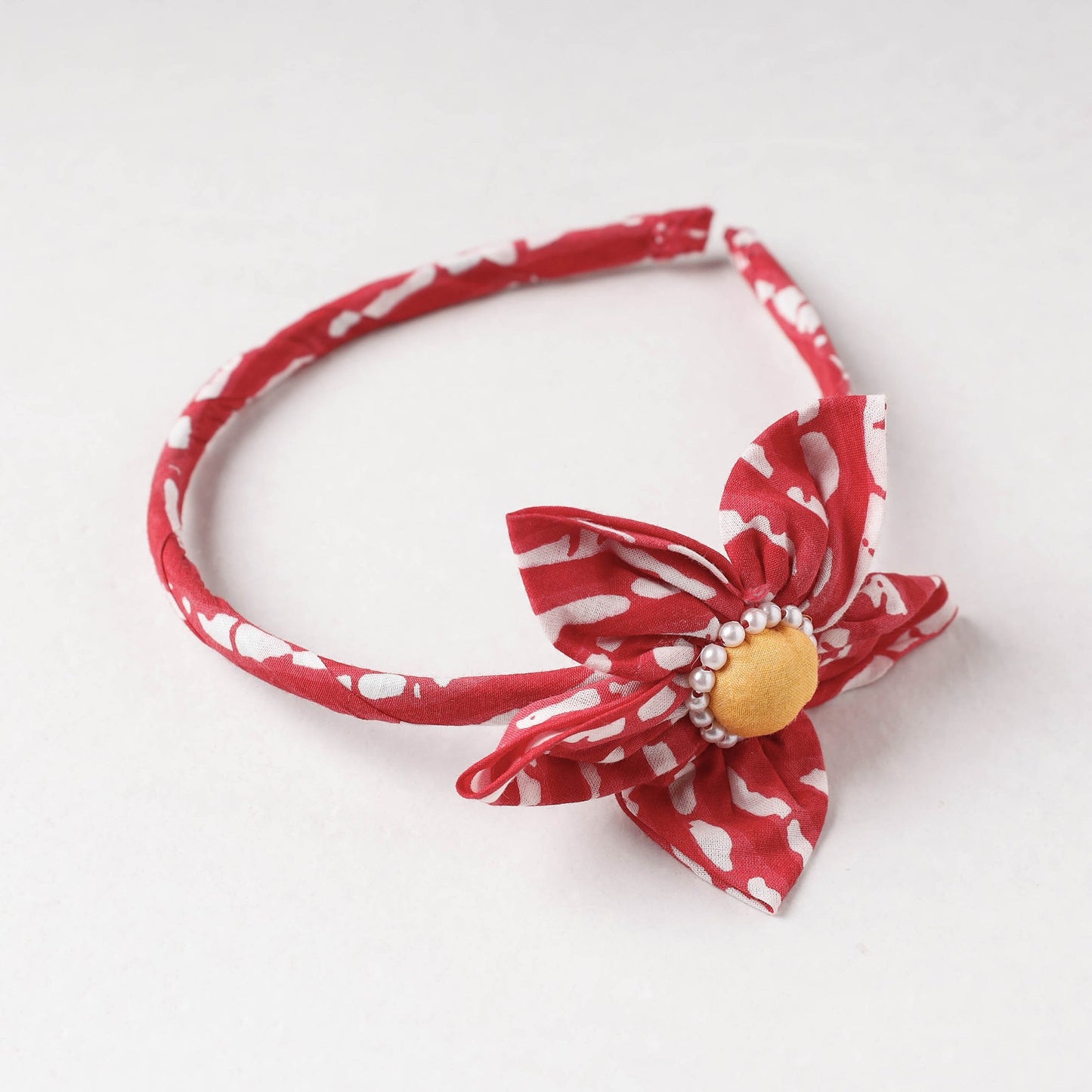 Handmade Katran Artwork Hair Band Online in India l iTokri.com