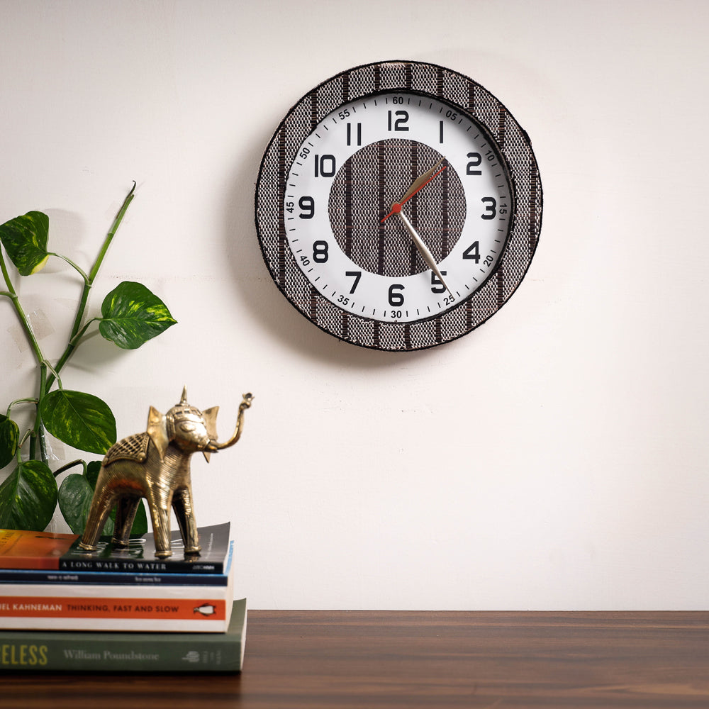 Handcrafted Madur Grass Wall Clock of Midnapur
