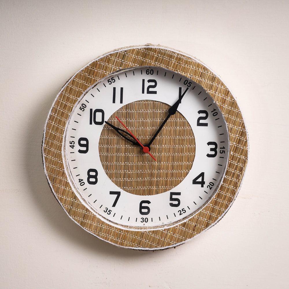 Handcrafted Madur Grass Wall Clock of Midnapur