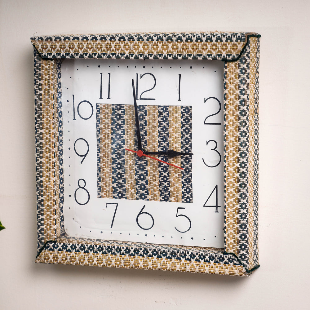 Handcrafted Madur Grass Wall Clock of Midnapur