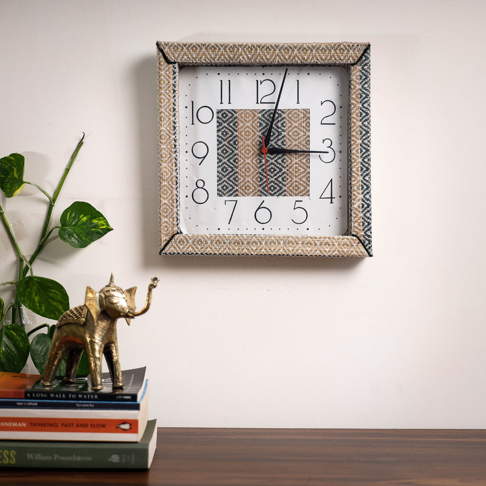 Handcrafted Madur Grass Wall Clock of Midnapur