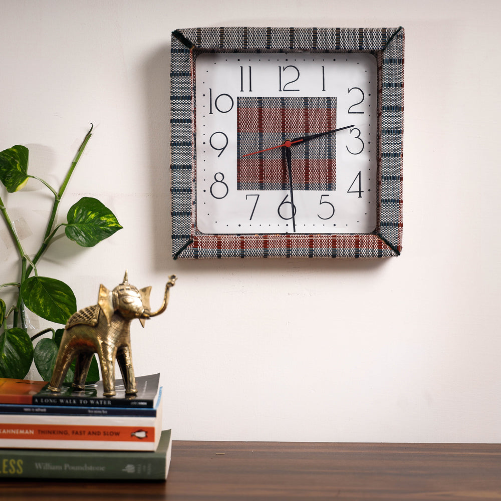 Handcrafted Madur Grass Wall Clock of Midnapur