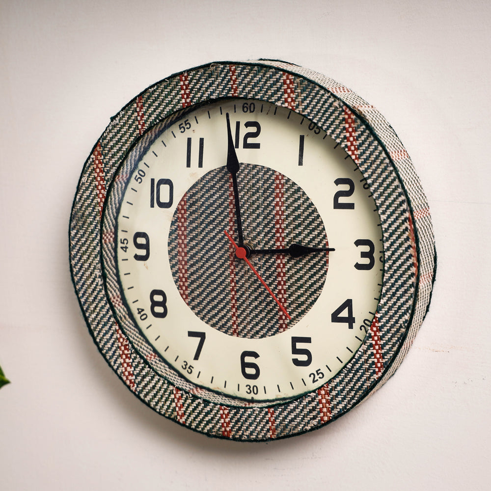 Handcrafted Madur Grass Wall Clock of Midnapur