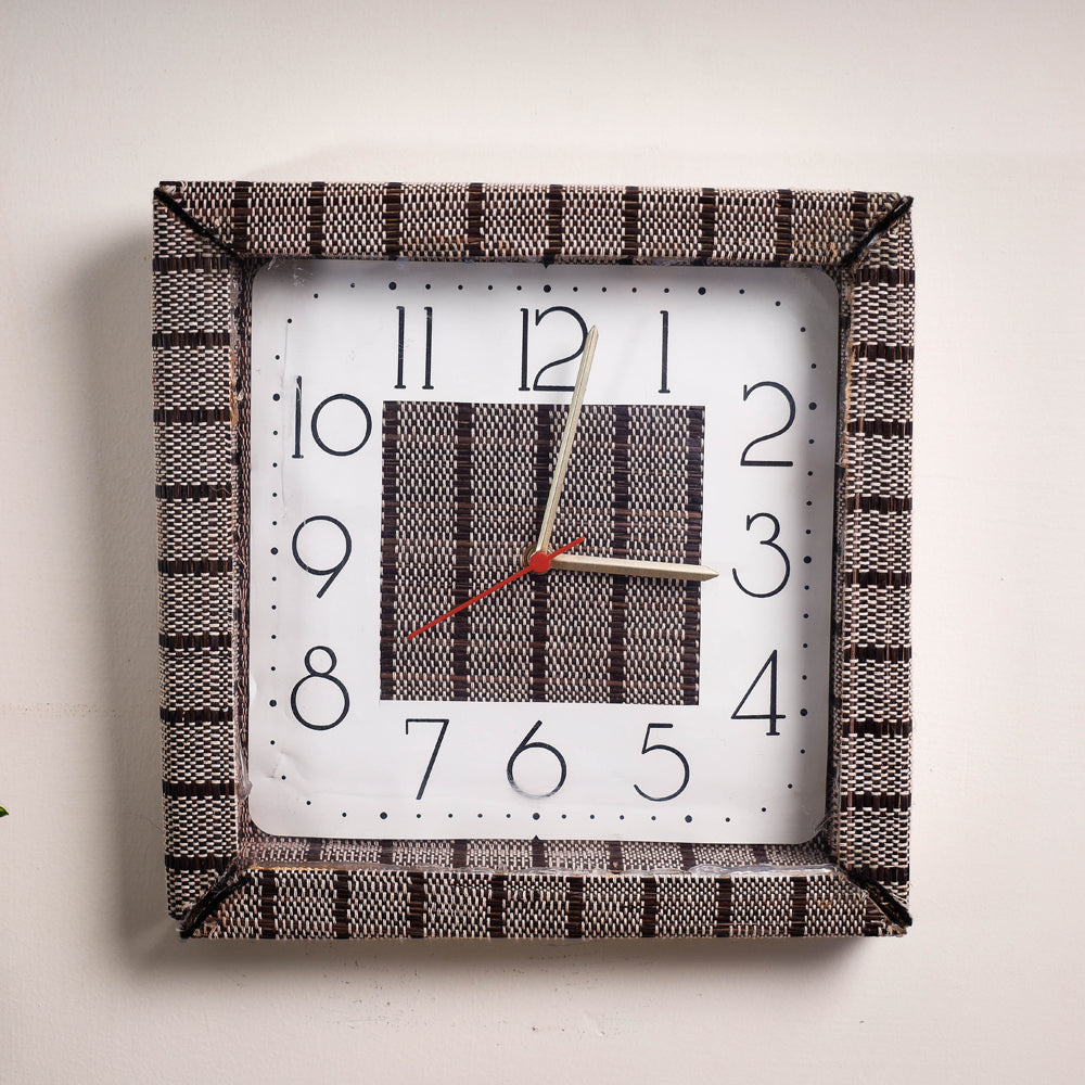 Handcrafted Madur Grass Wall Clock of Midnapur