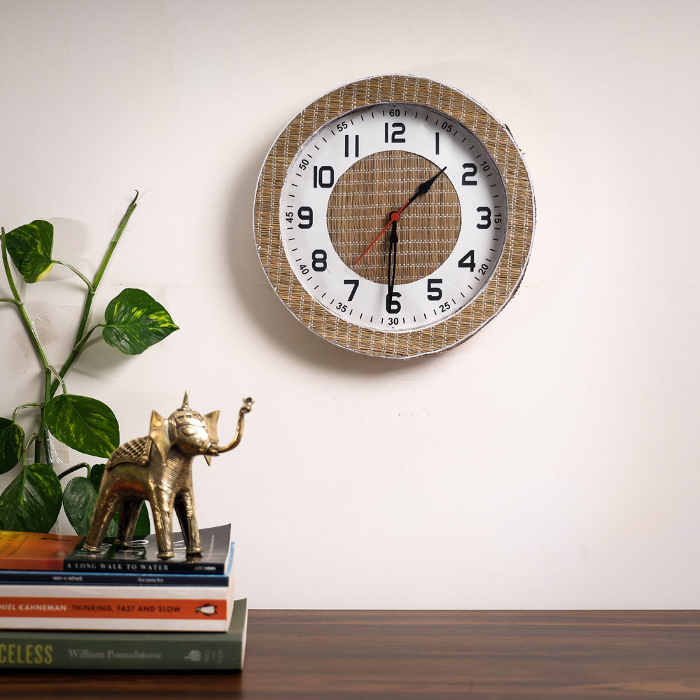 Handcrafted Madur Grass Wall Clock of Midnapur