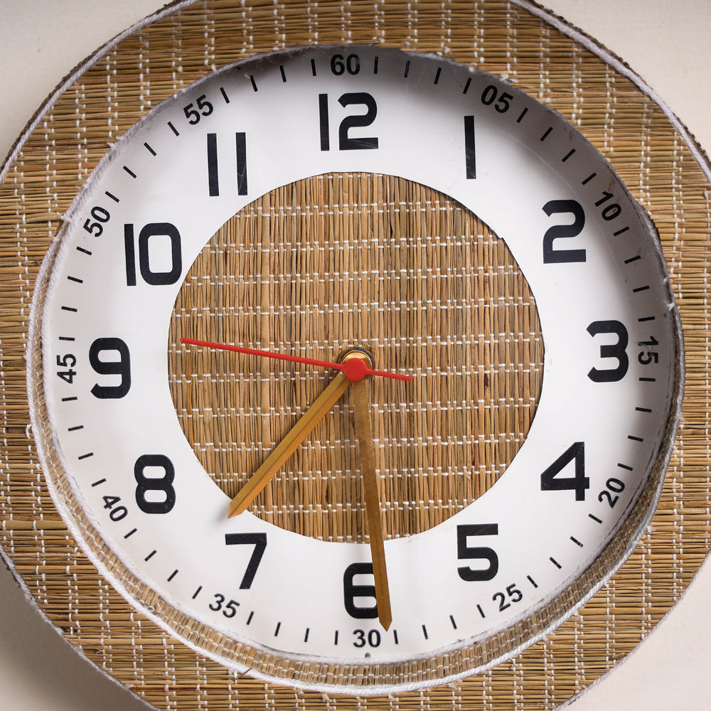 Handcrafted Madur Grass Wall Clock of Midnapur