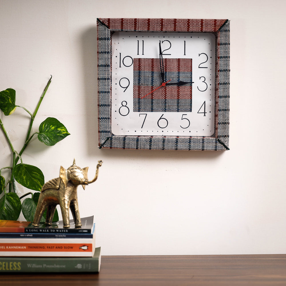 Handcrafted Madur Grass Wall Clock of Midnapur