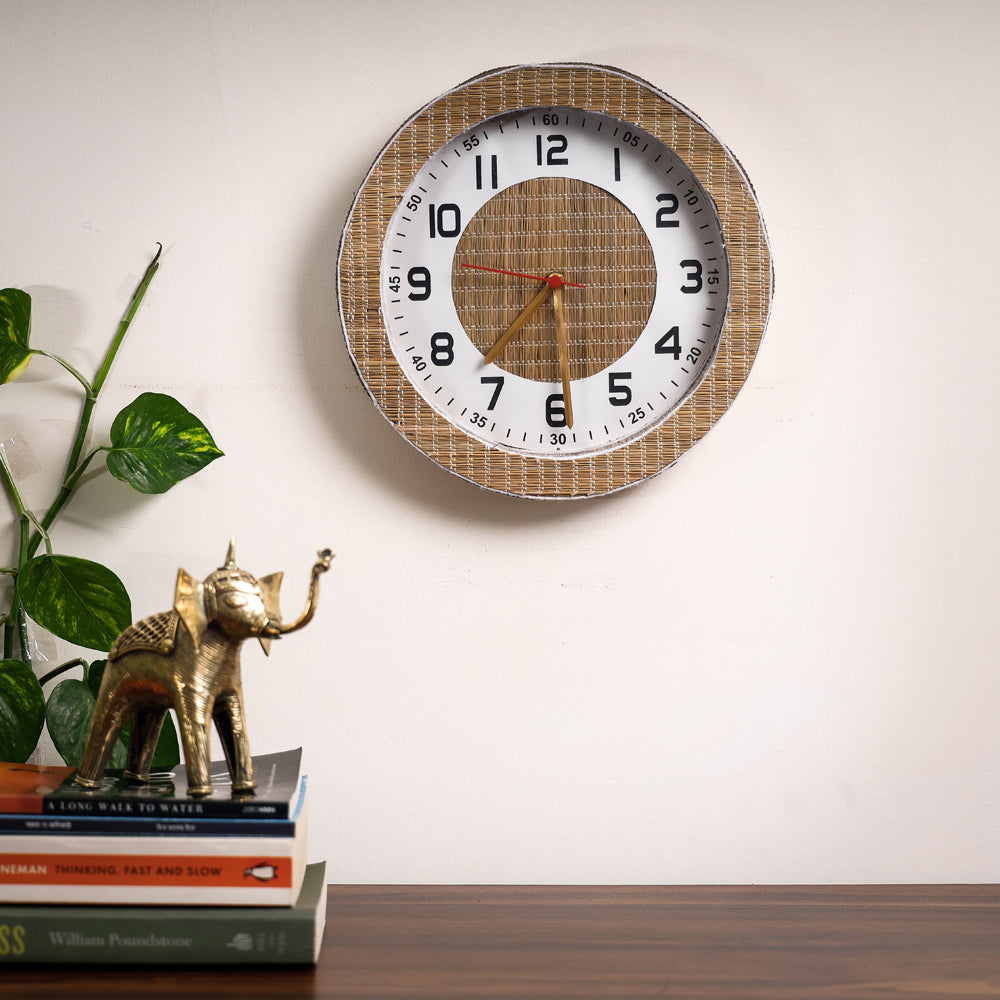 Handcrafted Madur Grass Wall Clock of Midnapur