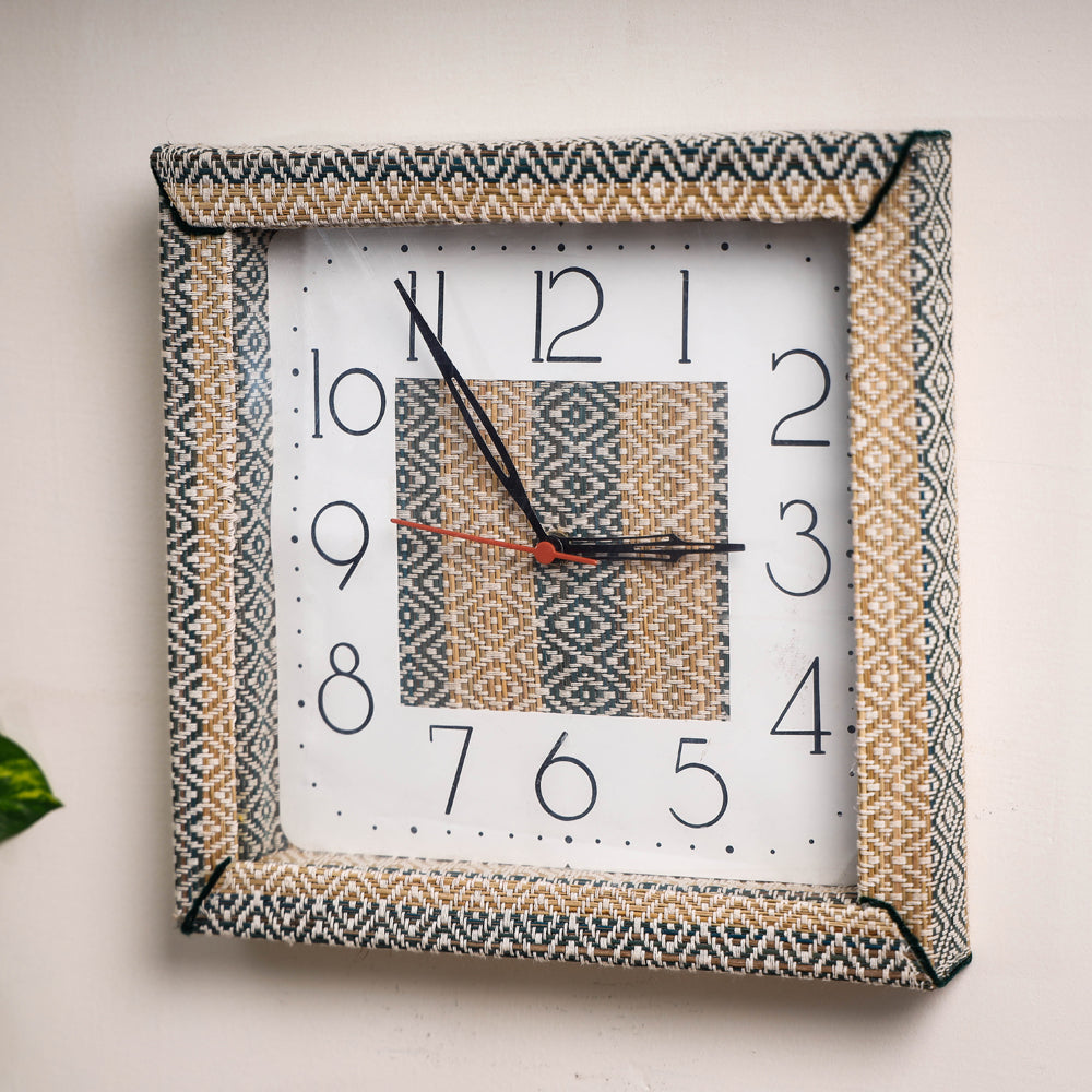 Handcrafted Madur Grass Wall Clock of Midnapur