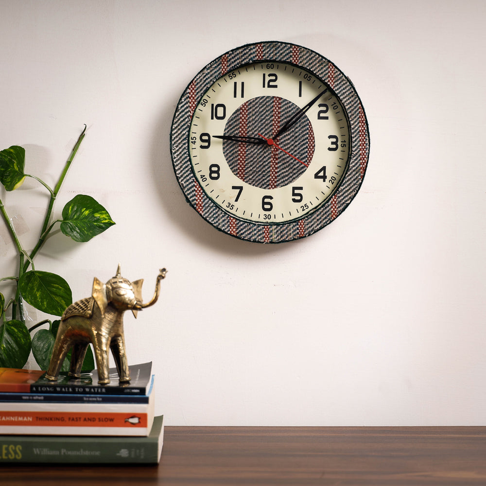 Handcrafted Madur Grass Wall Clock of Midnapur