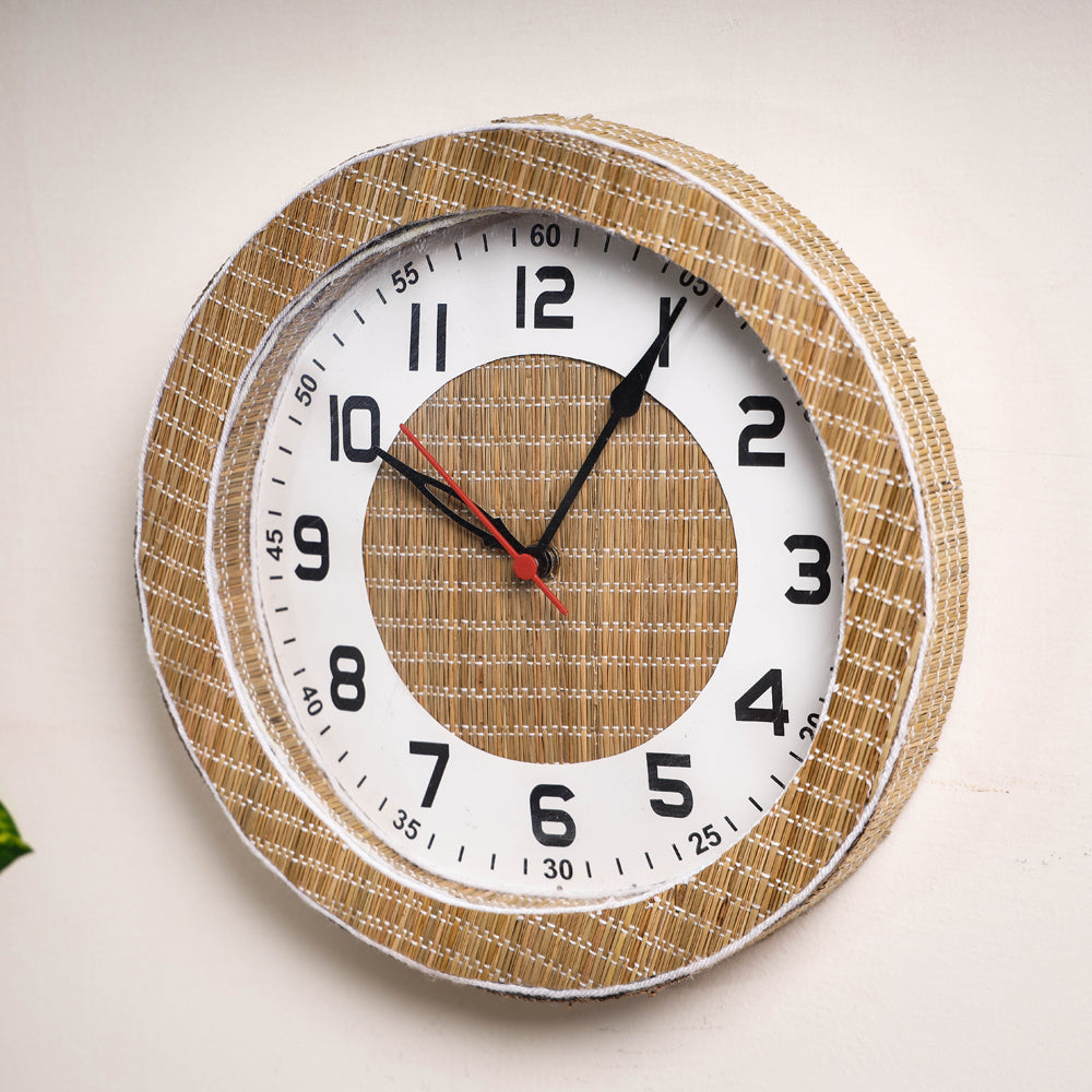 Handcrafted Madur Grass Wall Clock of Midnapur