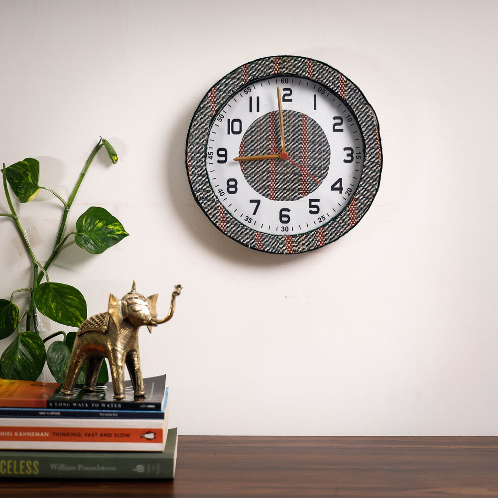 Handcrafted Madur Grass Wall Clock of Midnapur